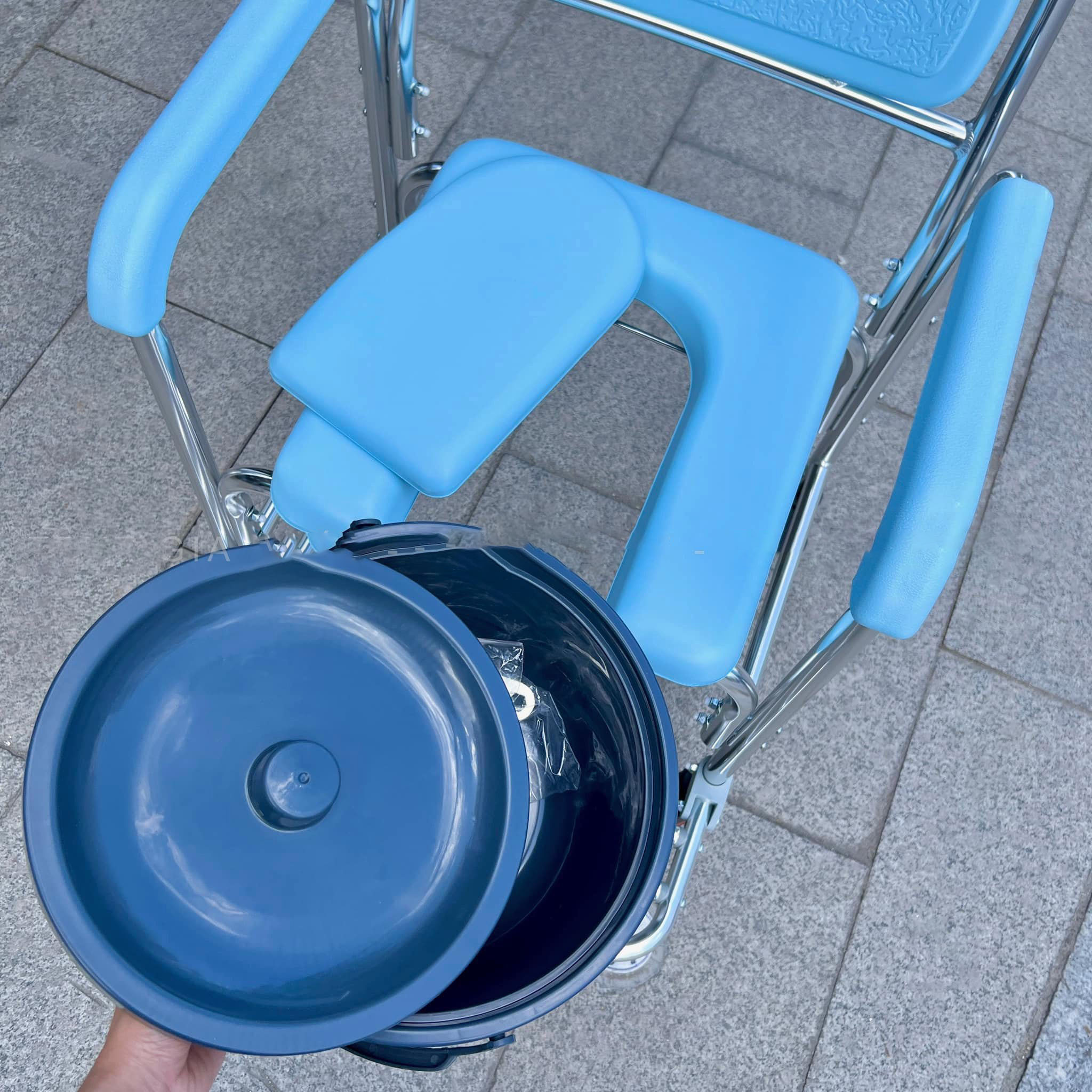 Ghế Bô Tắm Đa Năng Có Bánh Xe Lucass VG62 - Mã cũ: X-62 (X62)