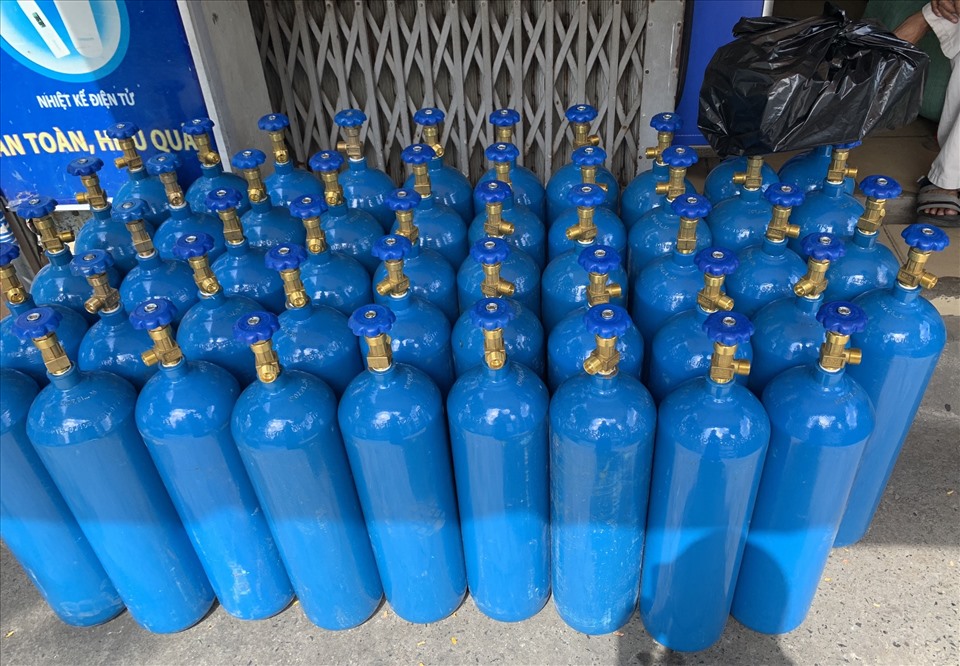 Bình Oxy Y Tế Vừa Và Nhỏ