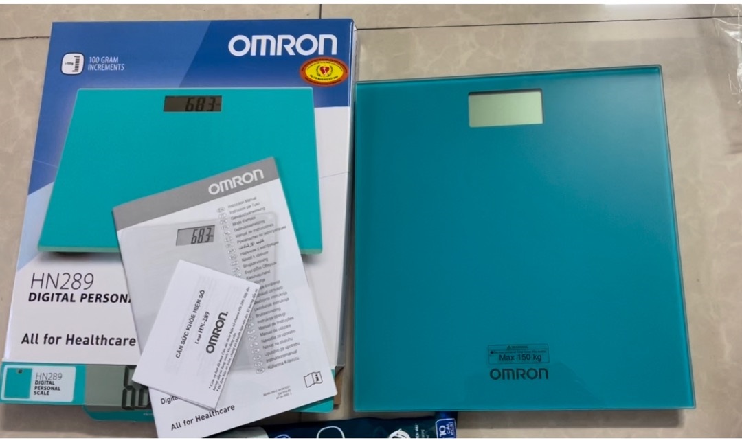 Cân Sức Khỏe Điện Tử Omron HN290 (HN-289)