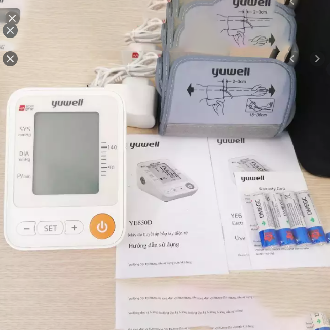 Máy Đo Huyết Áp Bắp Tay Yuwell YE-650D (YE650D)