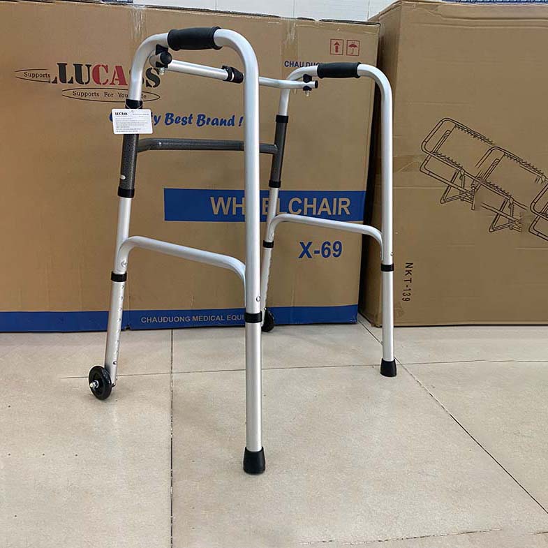 Khung Tập Đi 2 Bánh Nhỏ Lucass W-47 (W47)