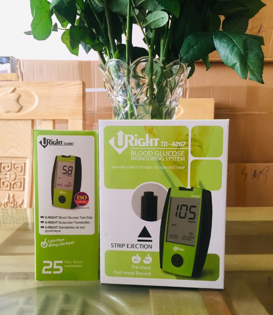 [TRỌN BỘ] Máy Đo Đường Huyết URIGHT TD-4267 (+25 QUE, 50 KIM, CỒN)