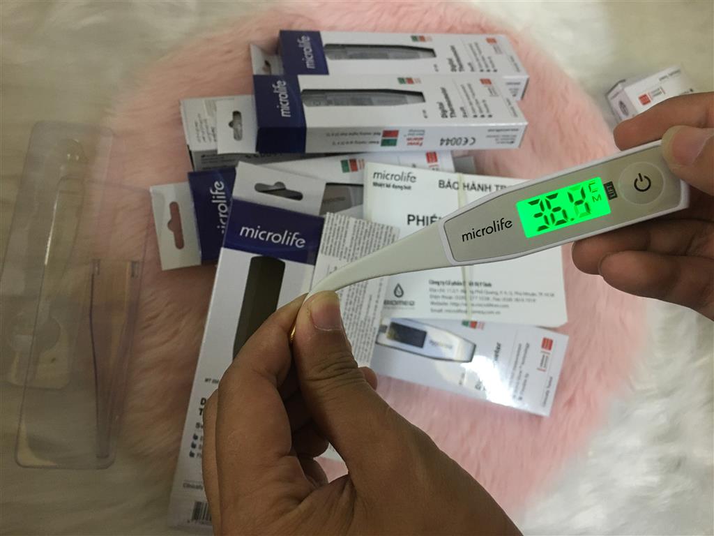 Nhiệt Kế Điện Tử Dạng Bút Microlife MT550 (MT 550)