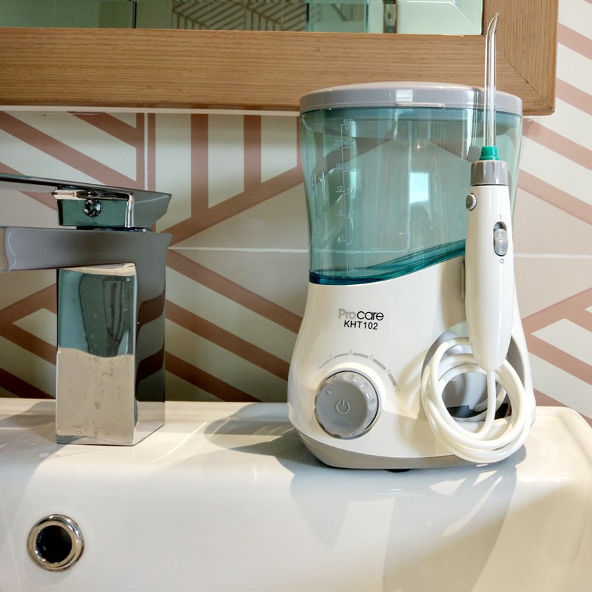 Máy Tăm Nước Để Bàn Procare KHT102 (KHT 102)