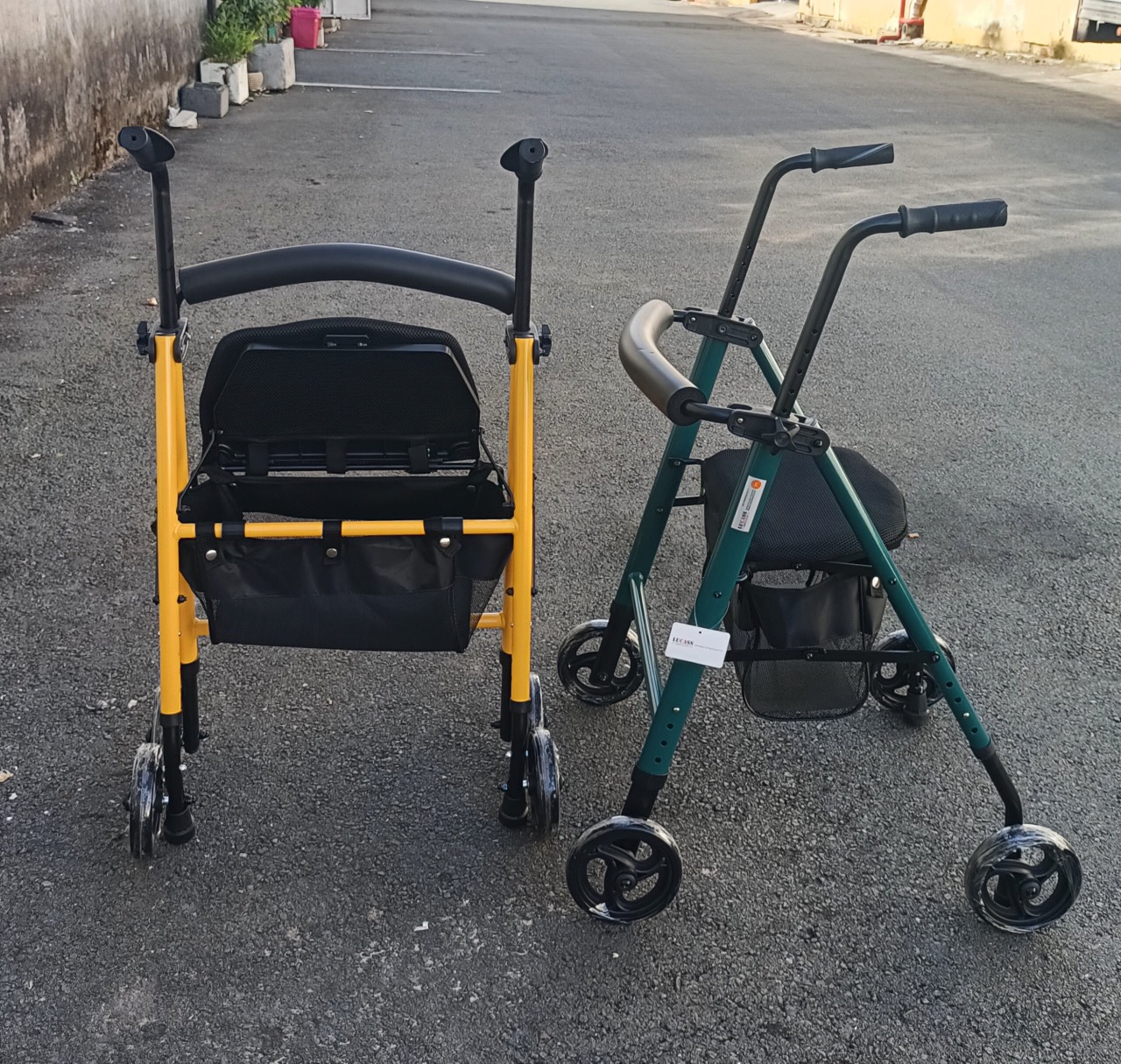 Xe Tập Đi Có Ghế Ngồi, Giỏ Đựng Lucass W-67 (W67)