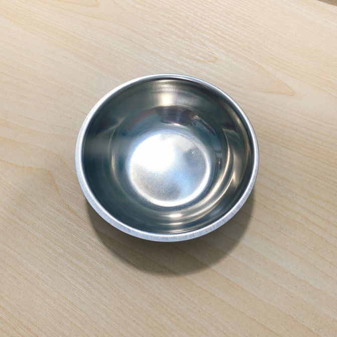 Chum, Chén Inox Y Tế Vinh Tấn (hoặc Tương Đương)