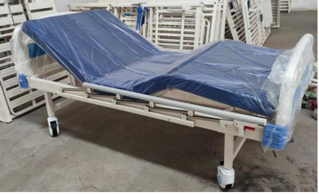 Giường Y Tế 2 Tay Quay, Có Bô Vệ Sinh NARITA A01-IV