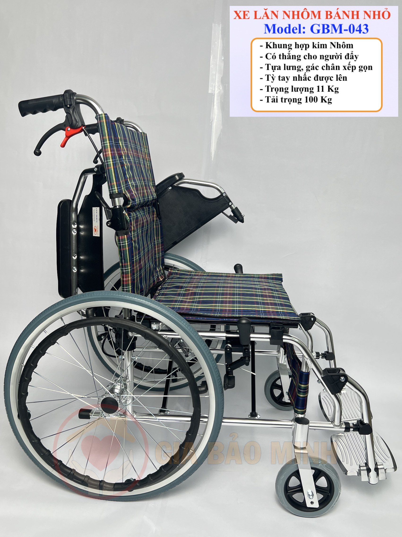 Xe Lăn Tay Du Lịch Khung Nhôm Siêu Nhẹ, Vải Ca-rô GBM-043