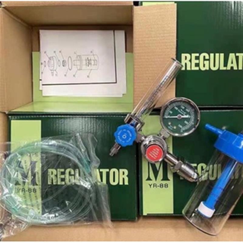 Đồng Hồ Oxy Y Tế Regulator YR-88 (Có Bình Tạo Ẩm)