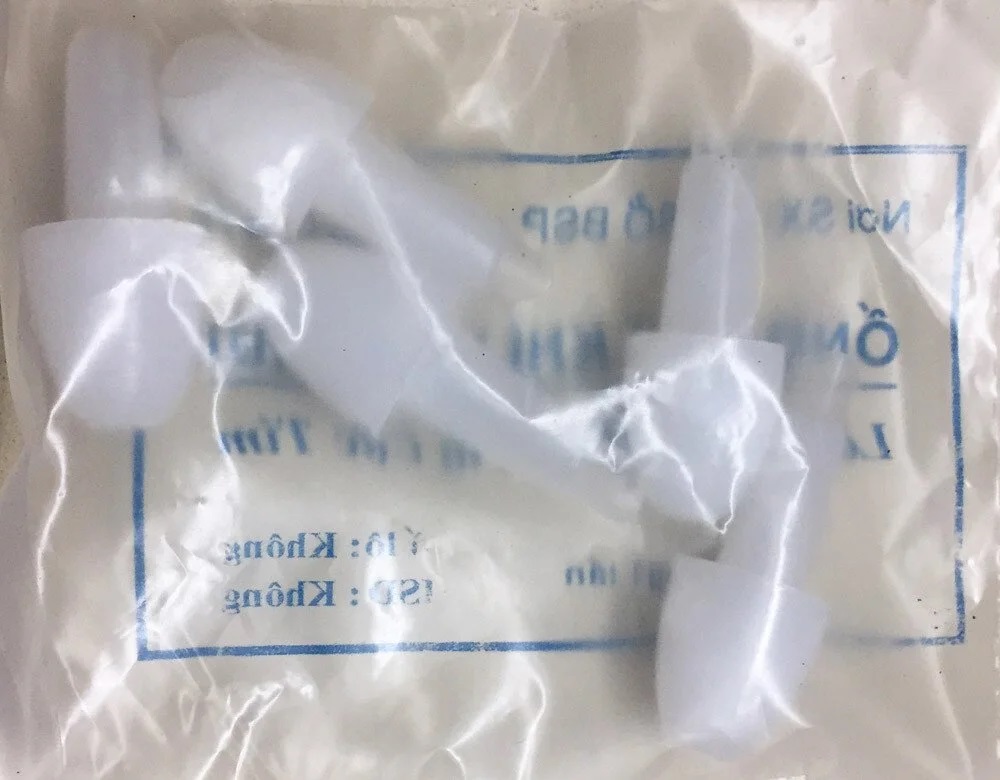 Cục Kê Hút Mũi Nhựa Việt Nam (Gói 5 Cái)