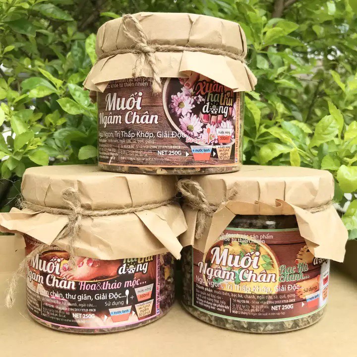 Muối Ngâm Chân Thảo Dược Đà Lạt 1893