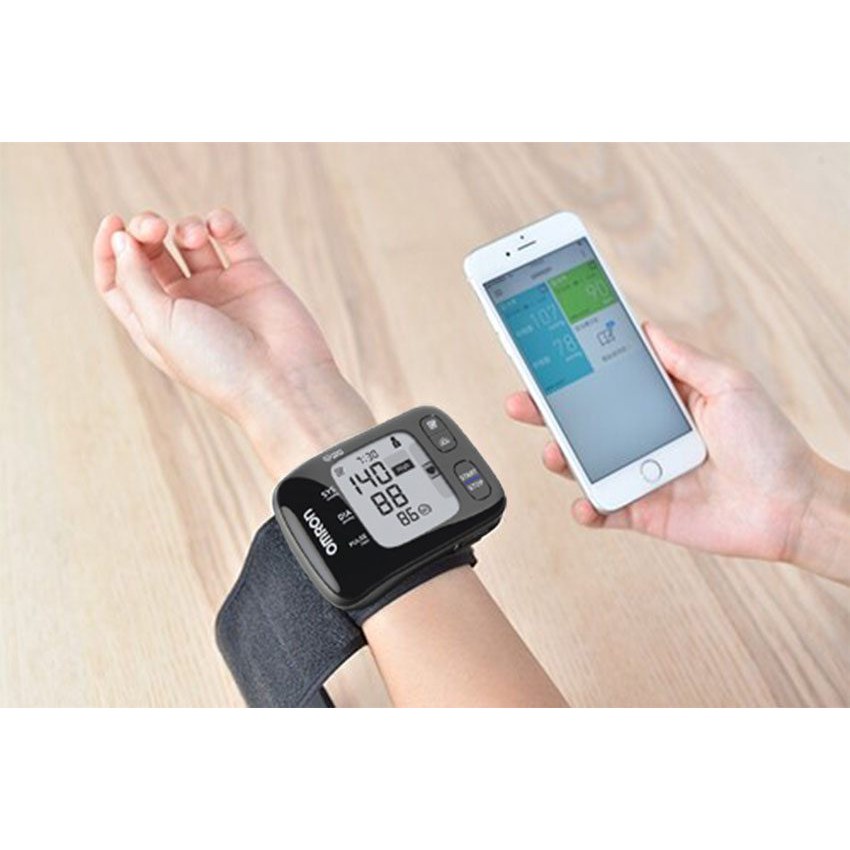 Máy Đo Huyết Áp Cổ Tay Omron HEM-6232T