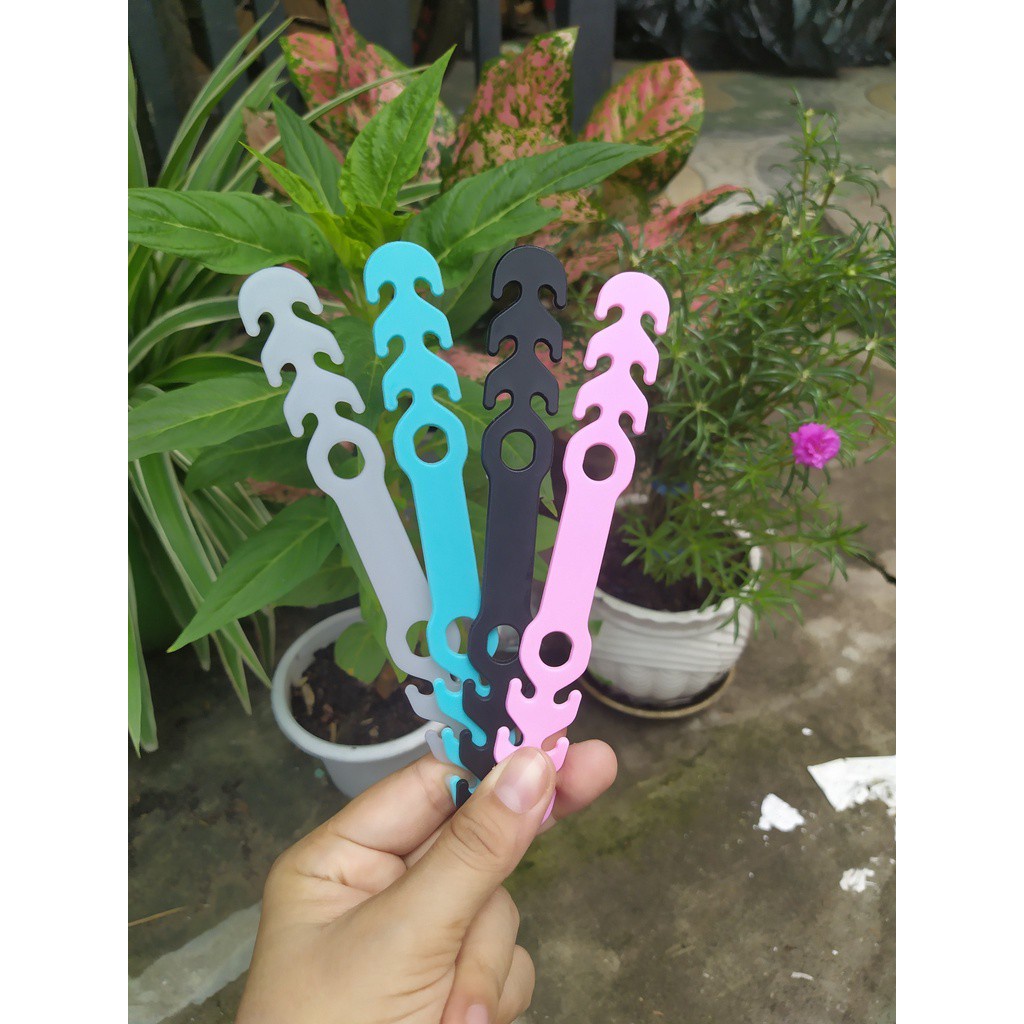 Tai Giả Đeo Khẩu Trang Người Lớn Mẫu Tròn