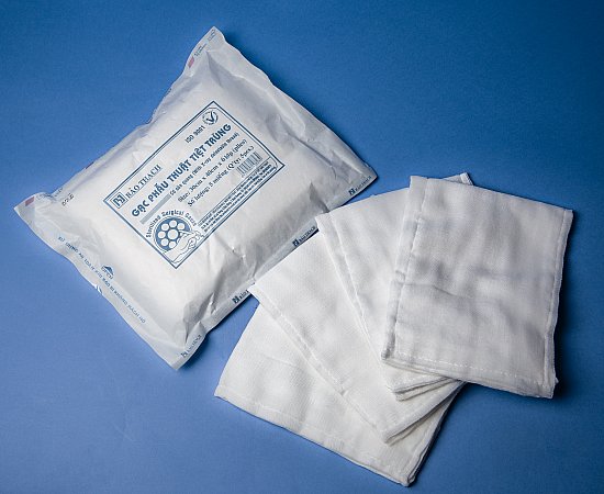 Gạc Phẫu Thuật Lớn Bảo Thạch (Gói 5 Miếng)