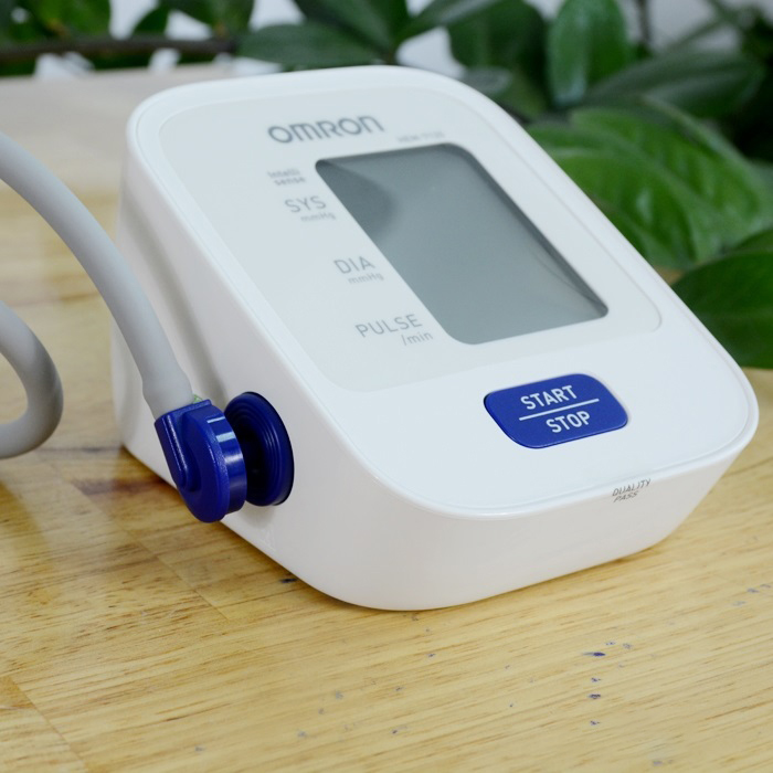 Máy Đo Huyết Áp Bắp Tay Omron HEM-7120