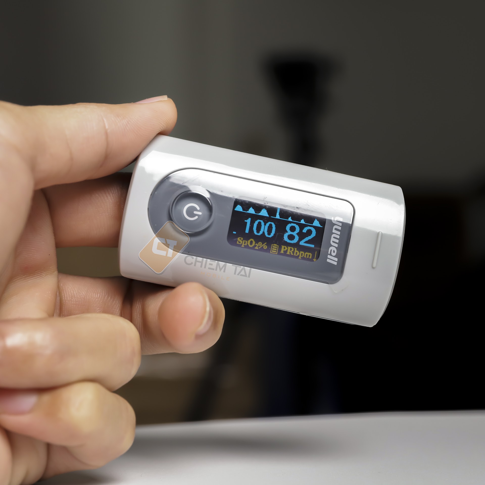 Máy Đo Nồng Độ Oxy SPO2 Và Nhịp Tim Yuwell YX301 (YX-301)