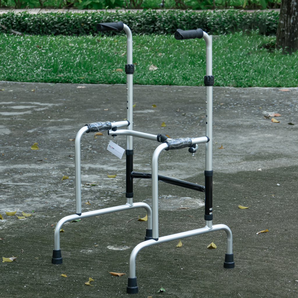 Khung Tập Đi Không Bánh Xe Lucass W-18 New (W18 New)