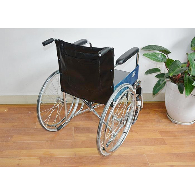 Xe Lăn Tay Có Bô Vệ Sinh, Đệm Simili Lucass X-8 (X8)