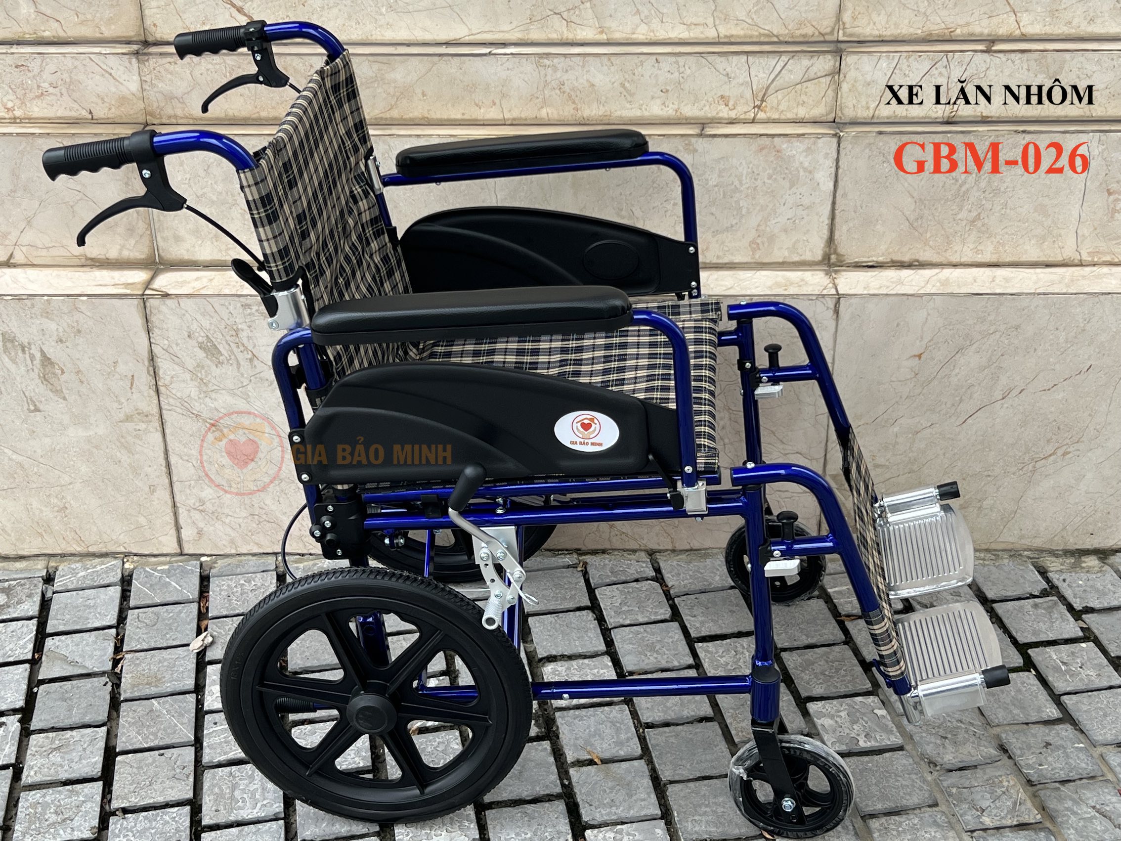 Xe Lăn Nhôm Bánh Nhỏ Cao Cấp GBM-026