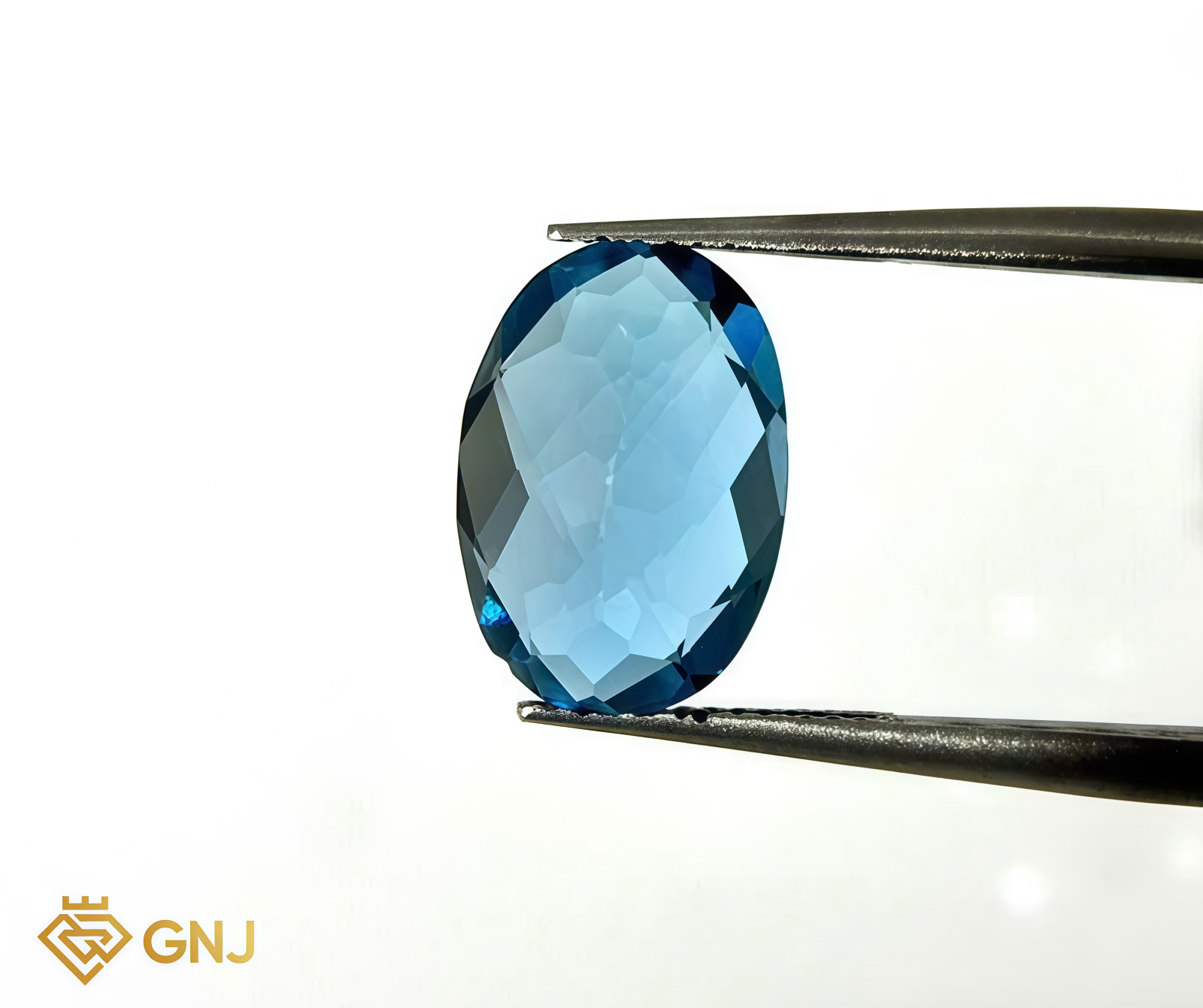 Đá Topaz Xanh Tự Nhiên 9.35ct — mặt bên
