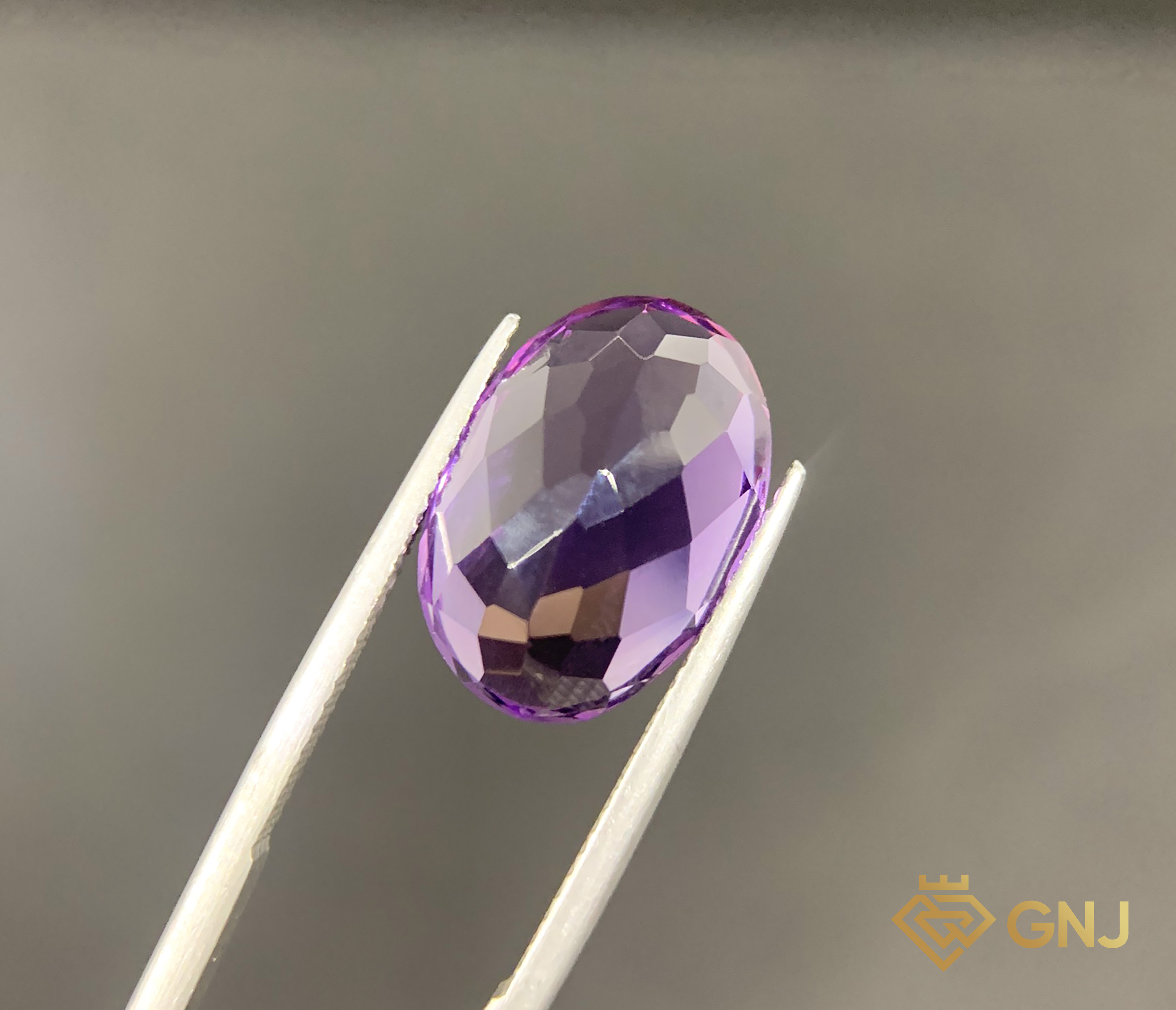Đá Amethyst Tự Nhiên 10.1ct — Facet — chi tiết đá