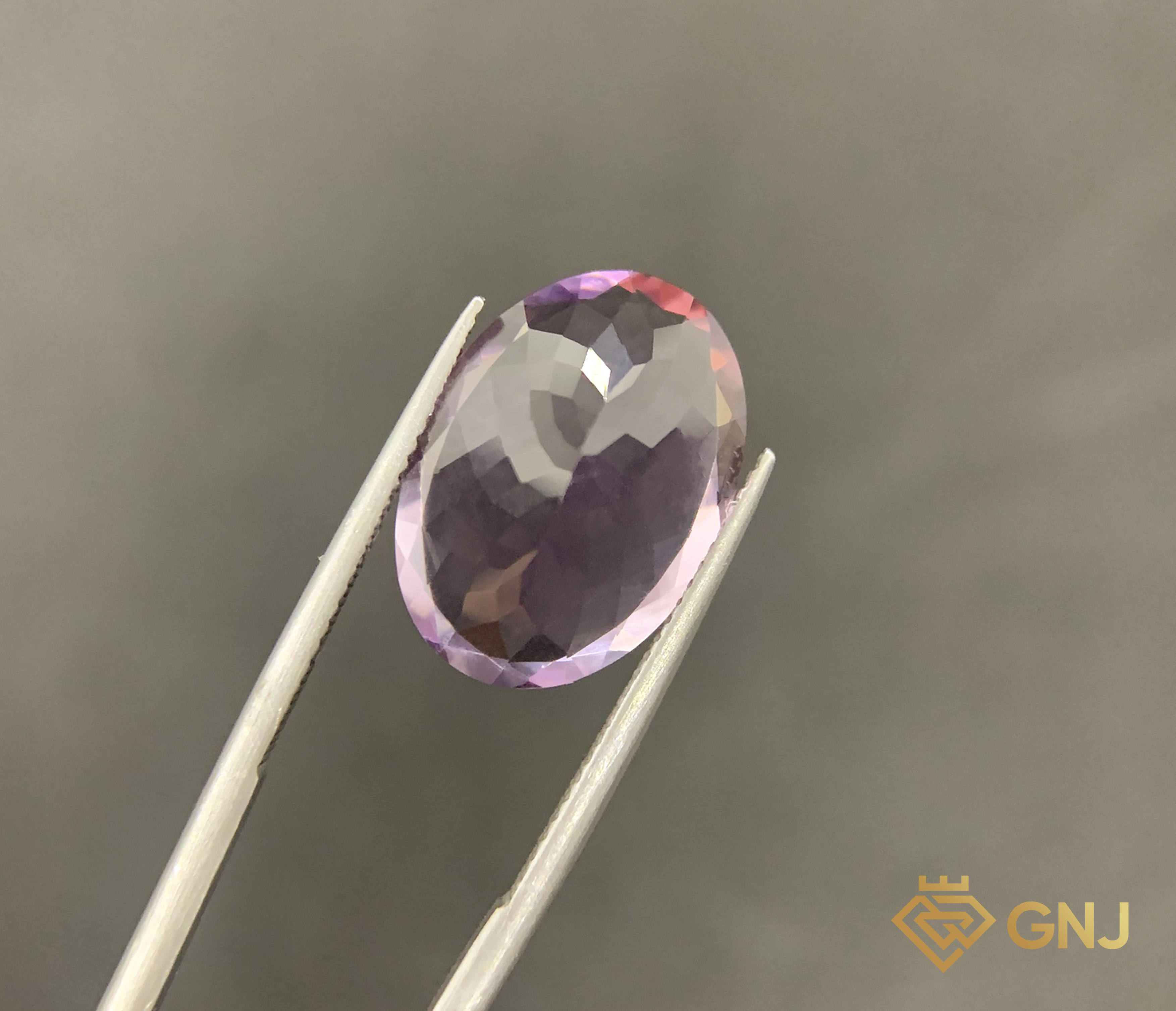 Amethyst Tự Nhiên Tím 10.7ct - Facet — chi tiết đá