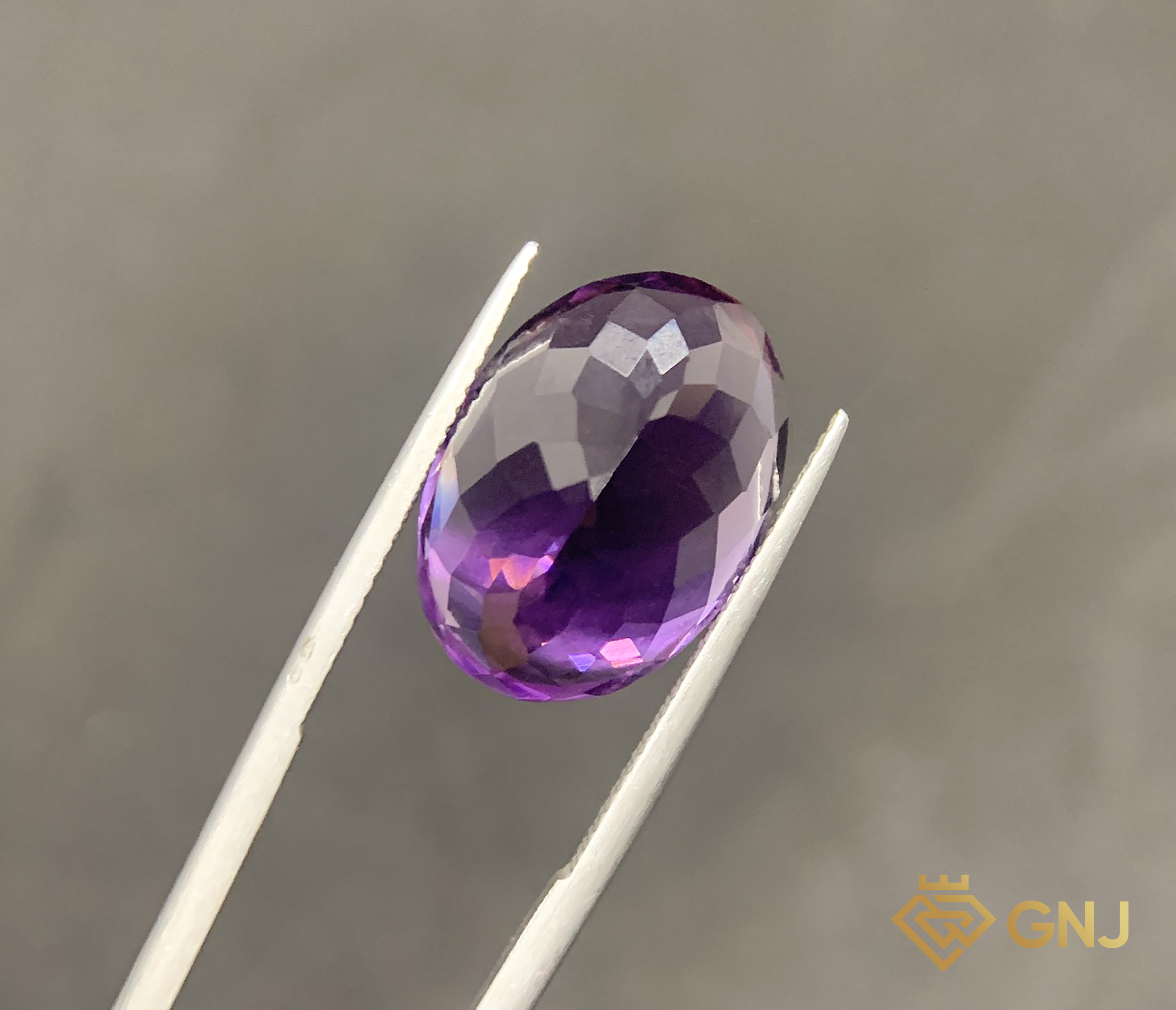 Amethyst Tự Nhiên Tím 14.5ct - Facet — chi tiết đá