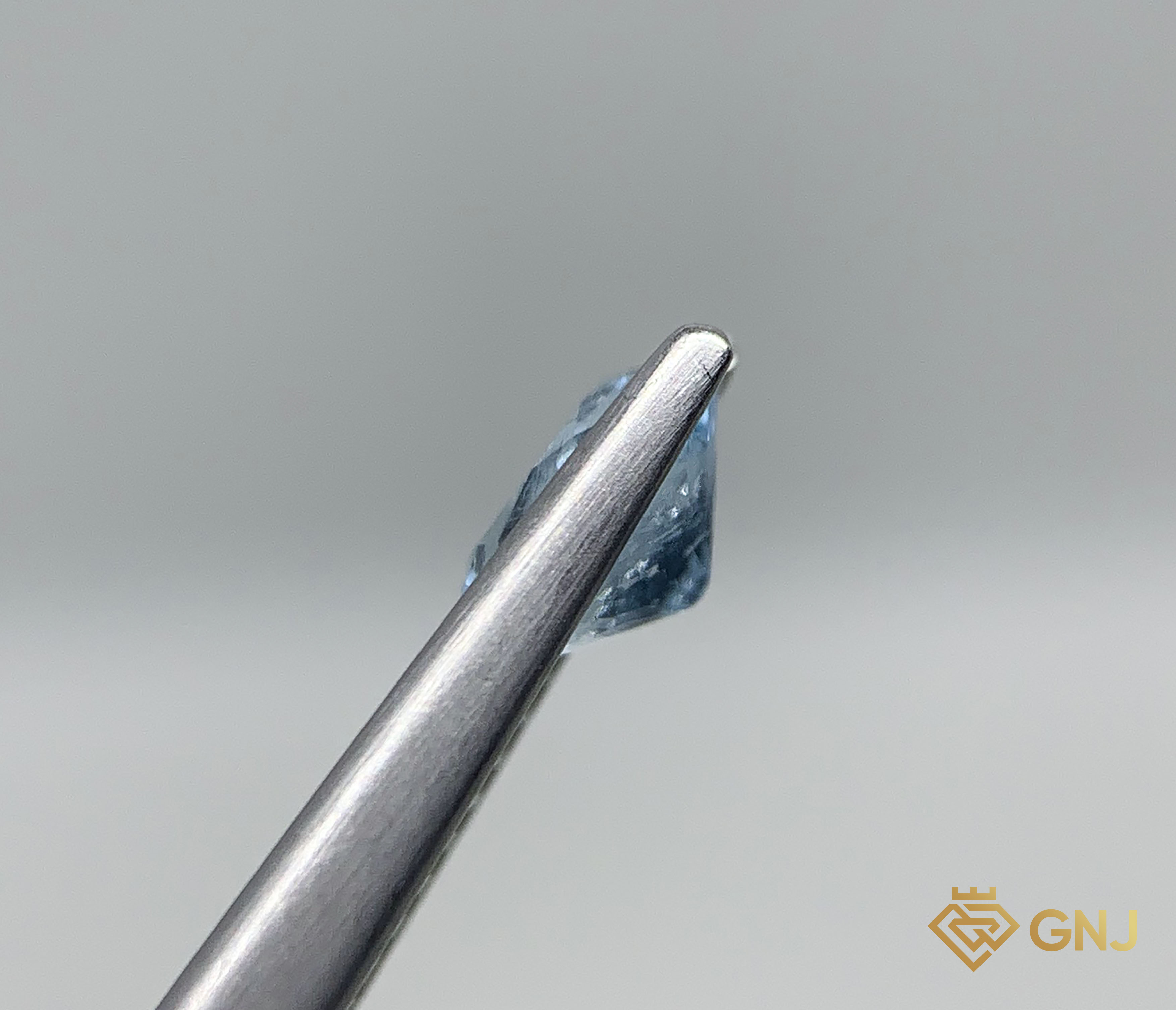 Đá Aquamarine tự nhiên
