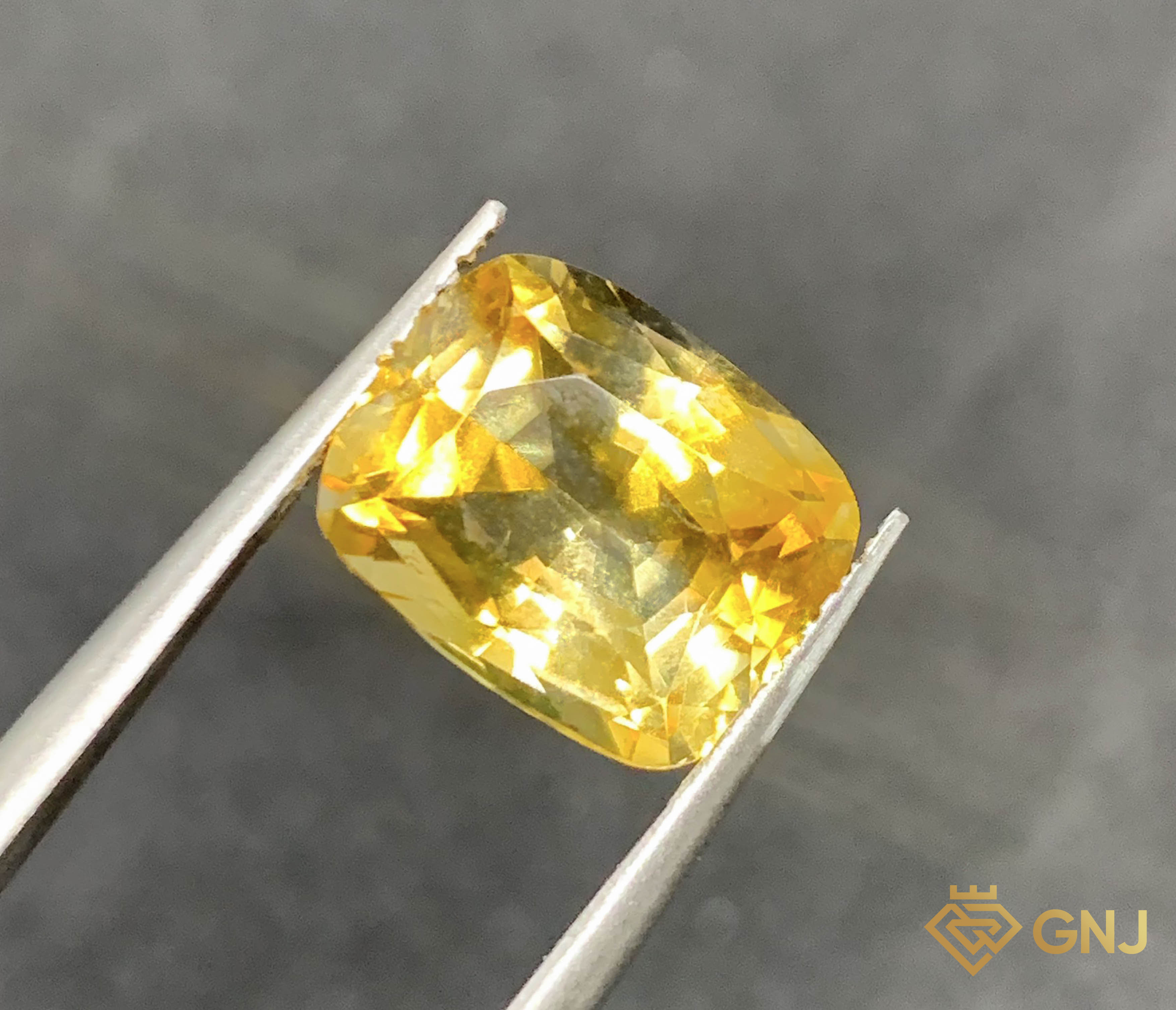 Đá Citrine tự nhiên