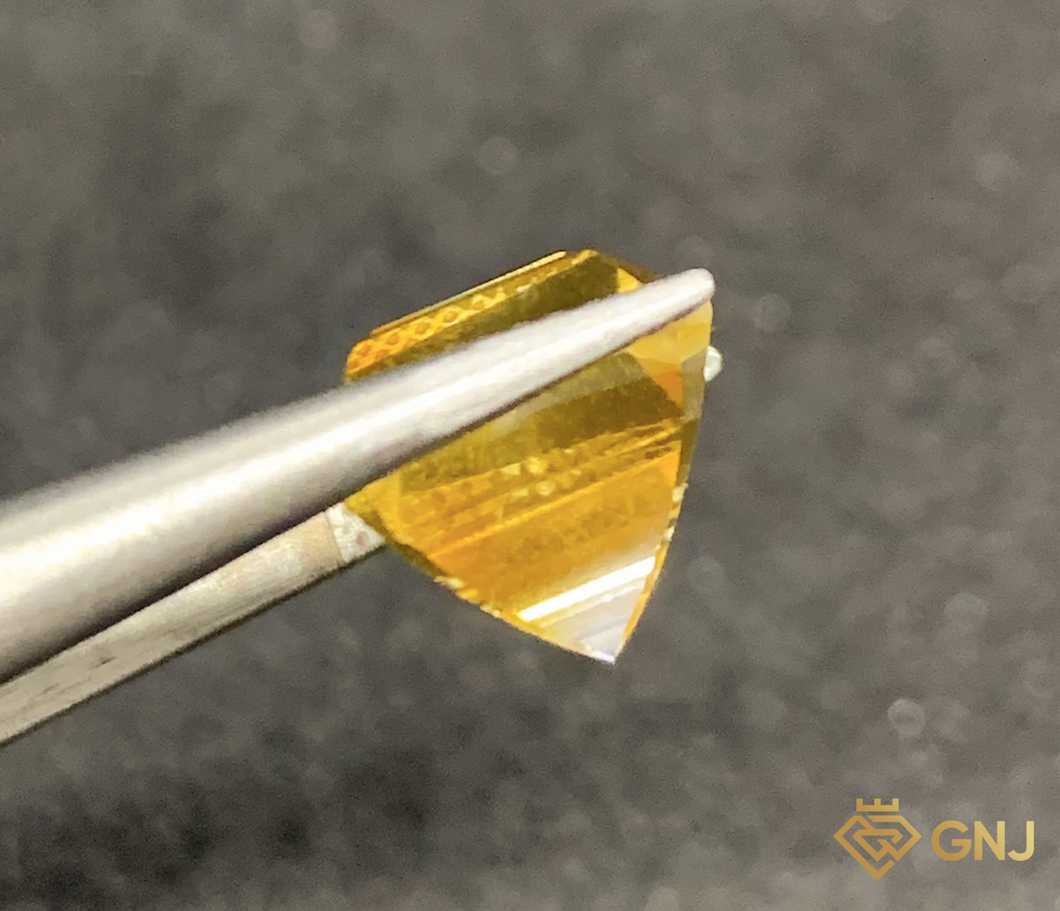 Đá Citrine tự nhiên