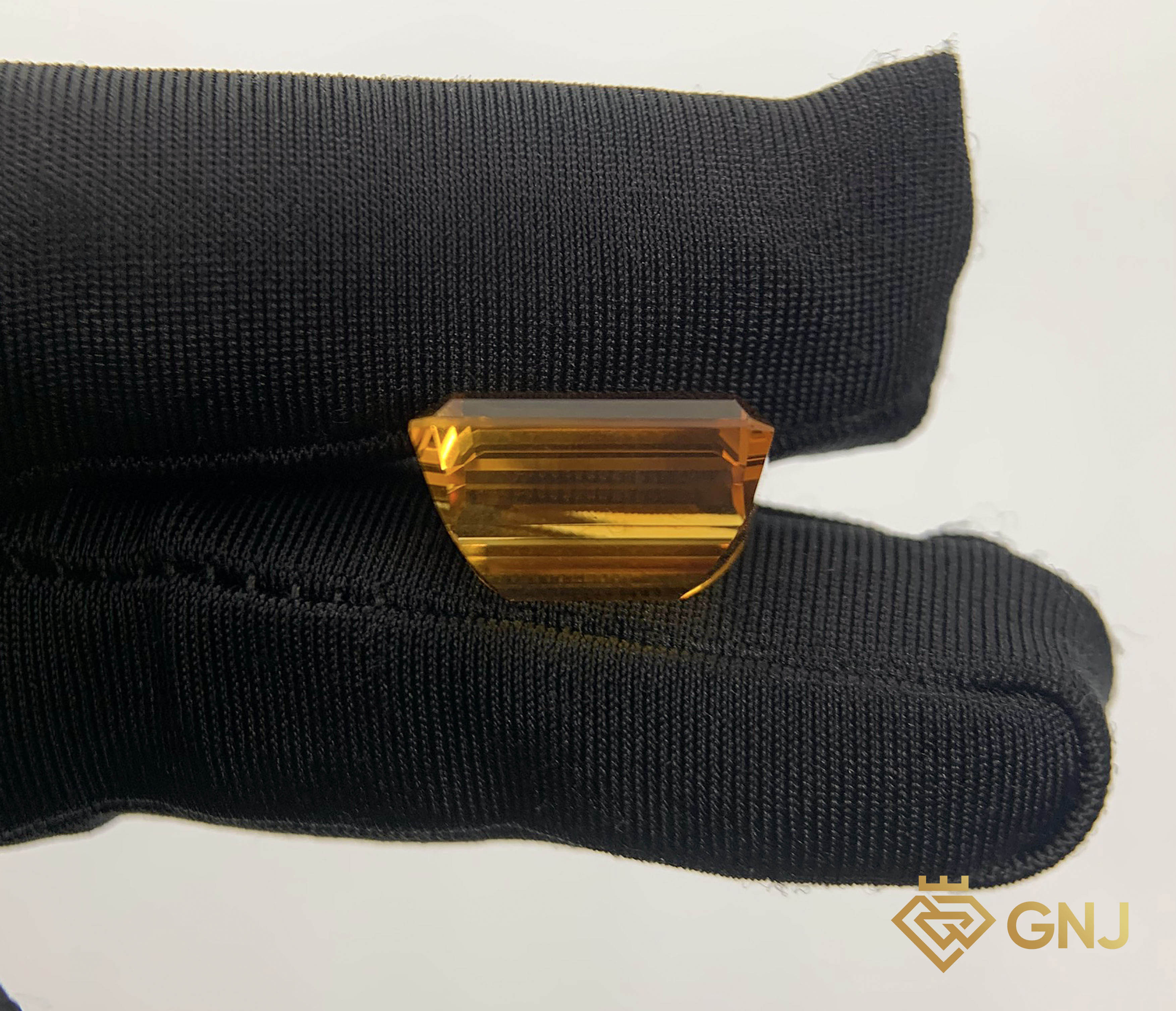 Đá Citrine Tự Nhiên Lục Yên 15.0ct — Facet — mặt bên