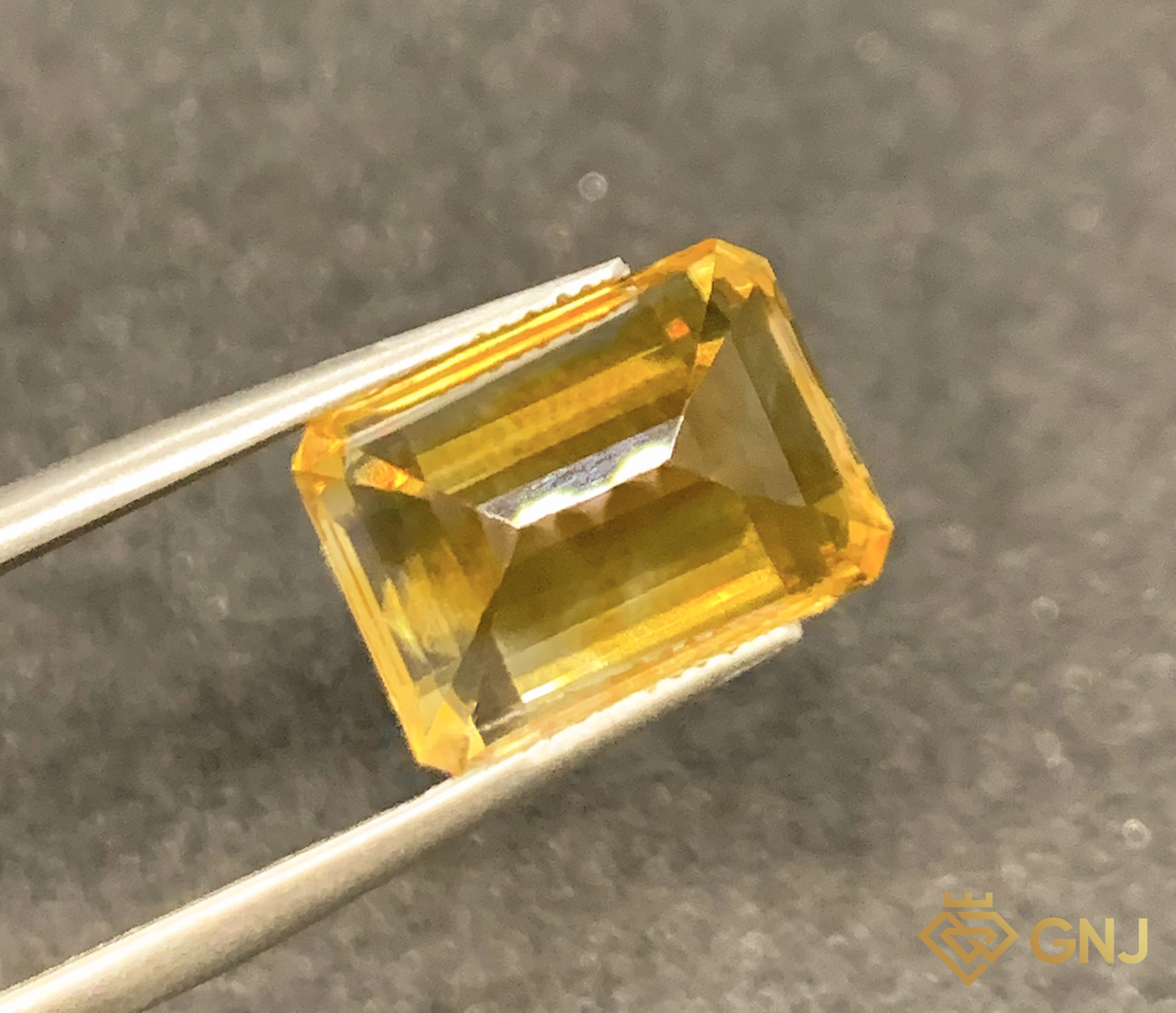 Đá Citrine Tự Nhiên Lục Yên 9.0ct — Facet — chi tiết đá