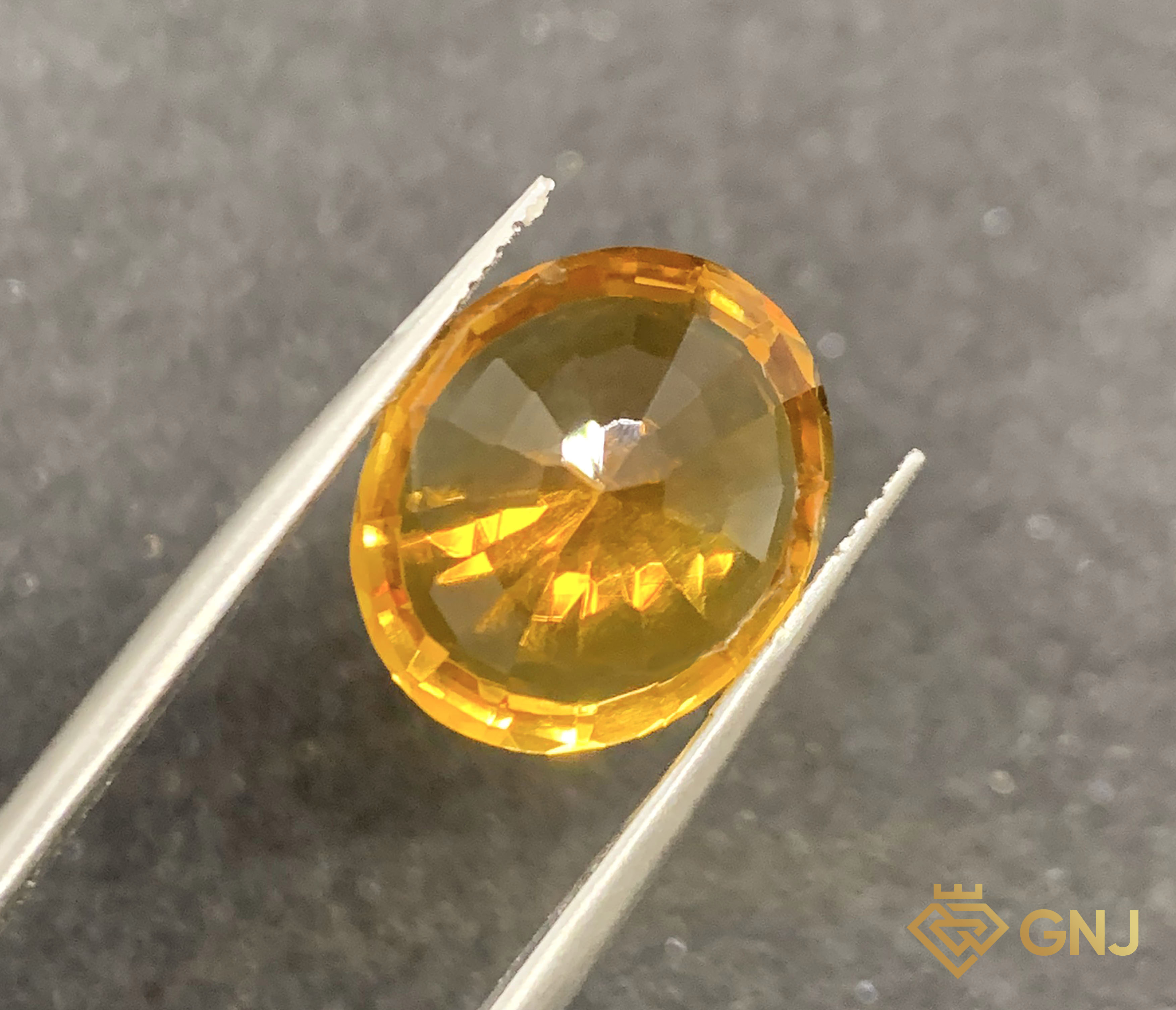Đá Citrine Tự Nhiên Lục Yên 12ct — Facet — chi tiết đá