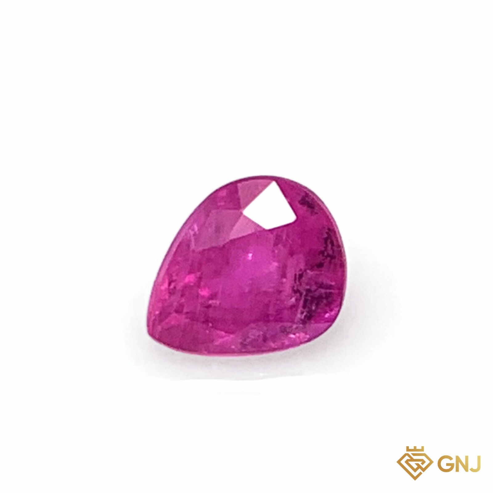 Đá ruby tự nhiên 0,39ct — góc nghiêng phải