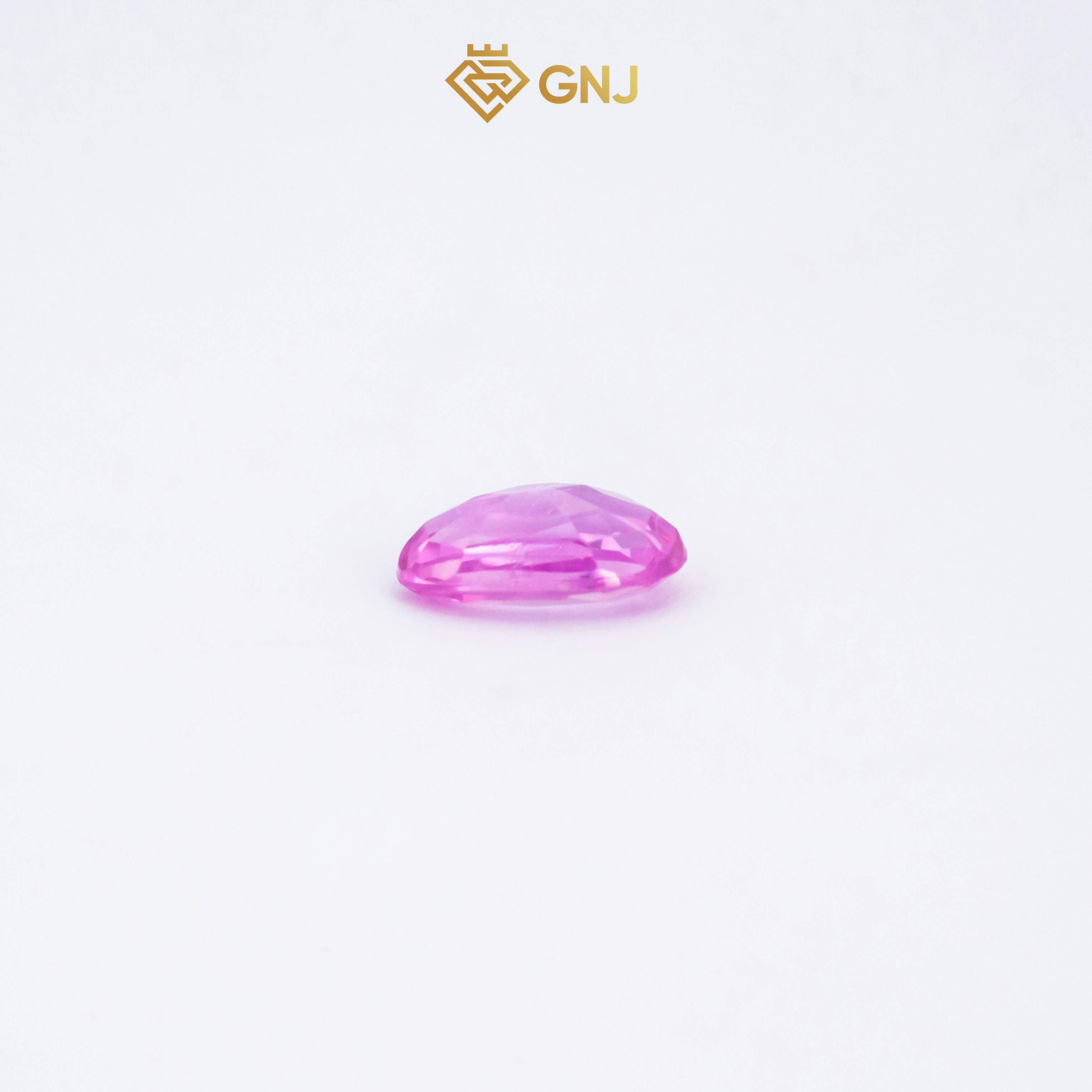 Viên đá sapphire hồng tự nhiên