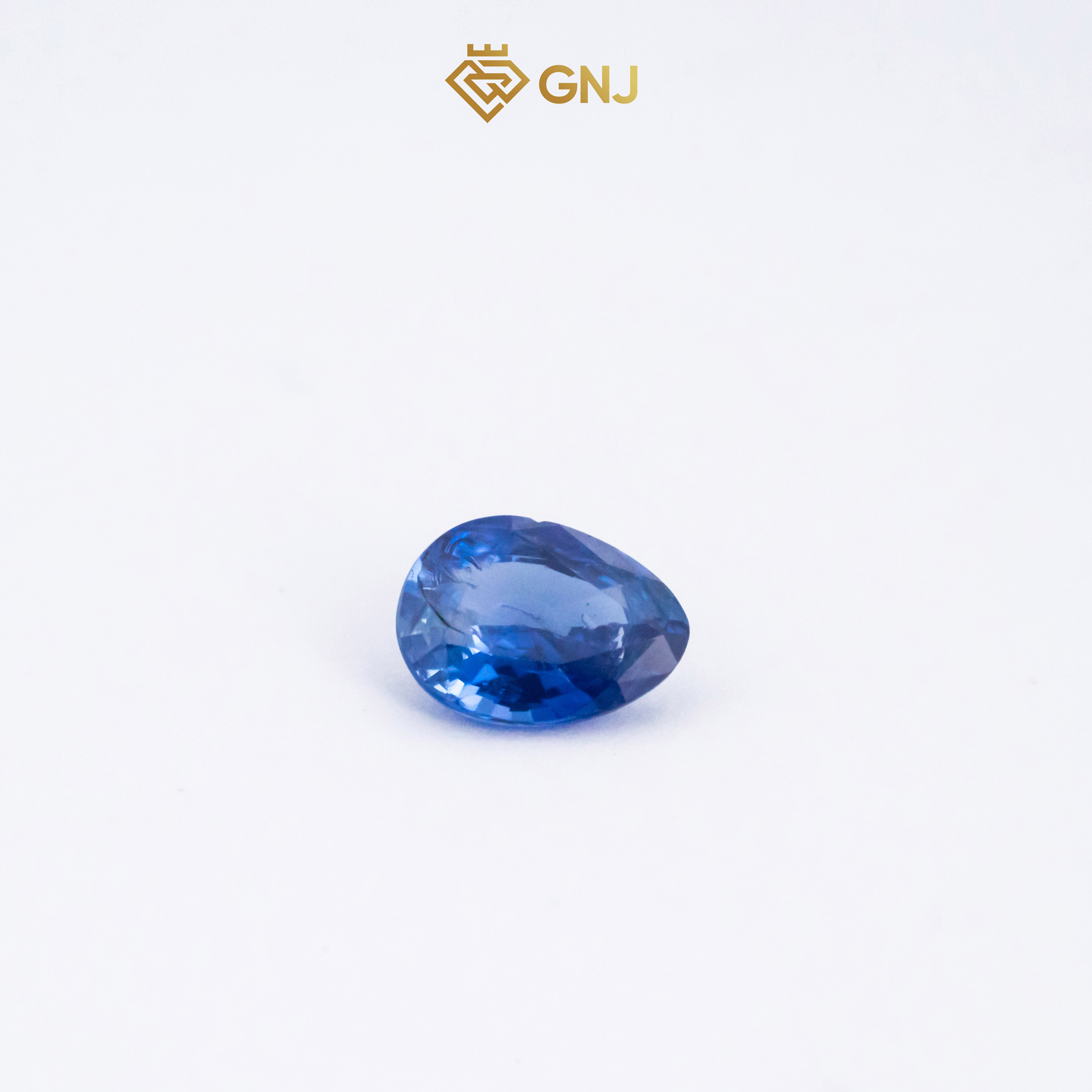 Sapphire Tự Nhiên Xanh Lam 0.8ct — mặt trước, đá quý tự nhiên có kiểm định GNJ