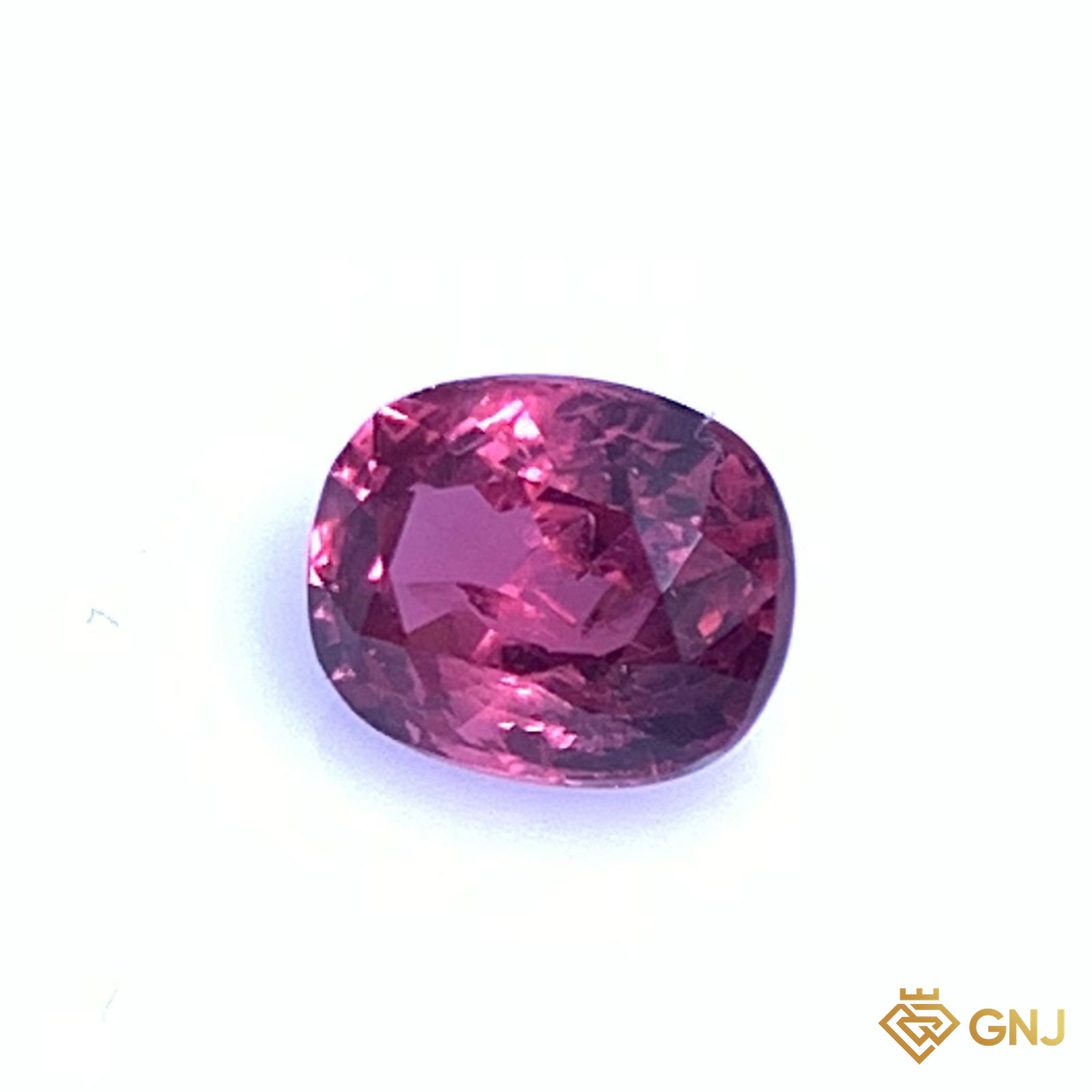 Đá spinel đỏ tự nhiên 0,75ct - góc nghiêng trái