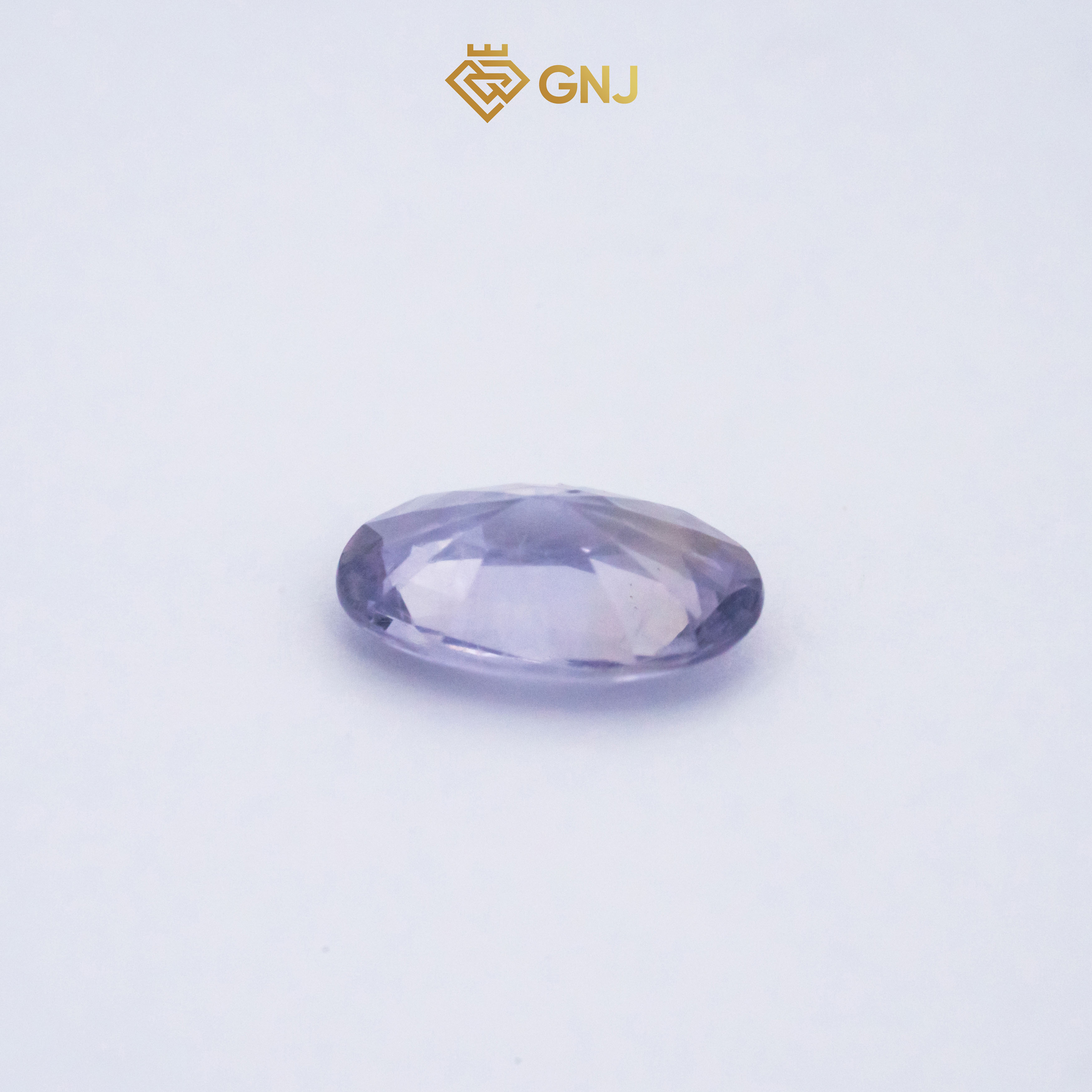 Viên Đá Spinel Tím Tự Nhiên Lục Yên 1.78ct — mặt trước, đá quý tự nhiên có kiểm định GNJ