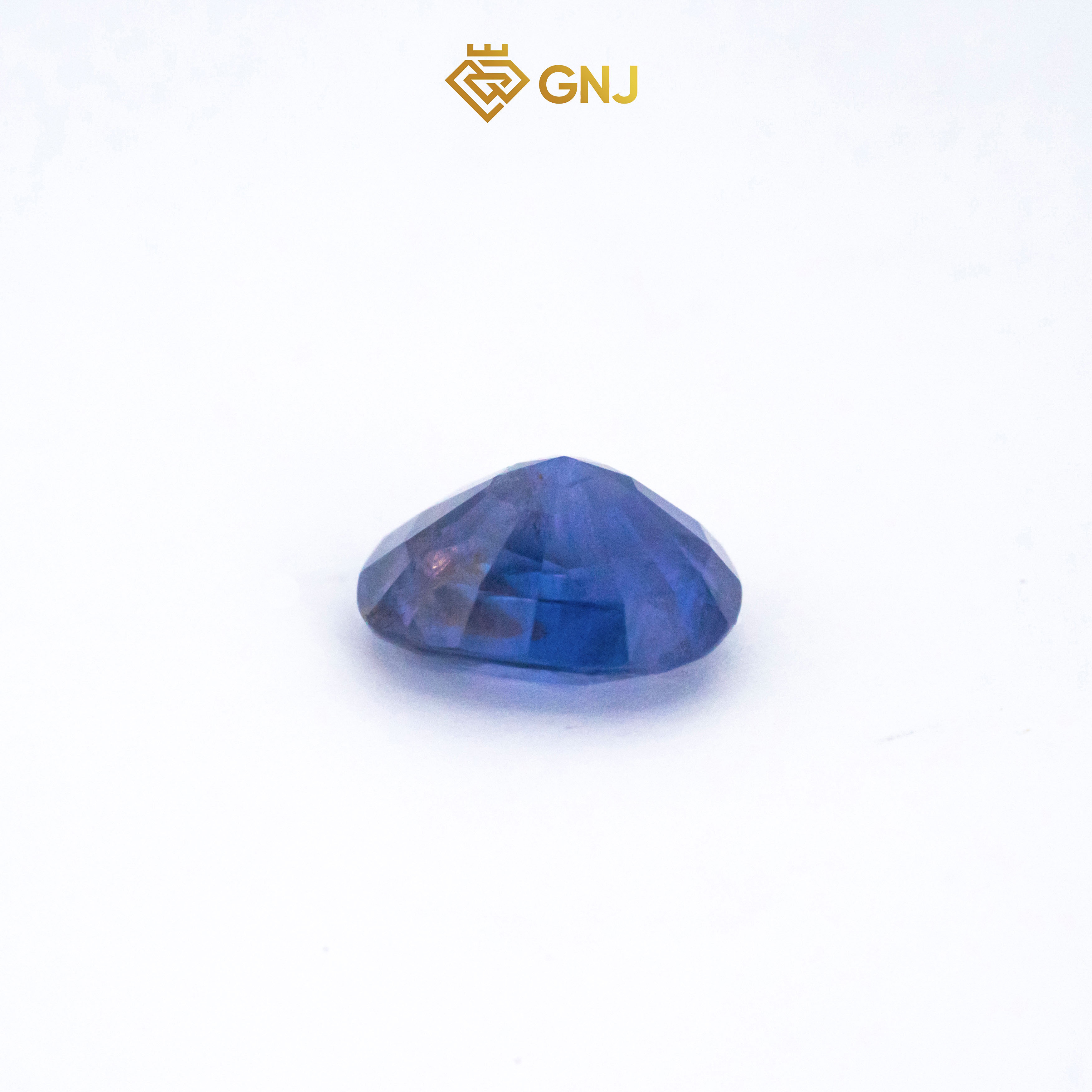 Viên đá spinel Xanh tự nhiên