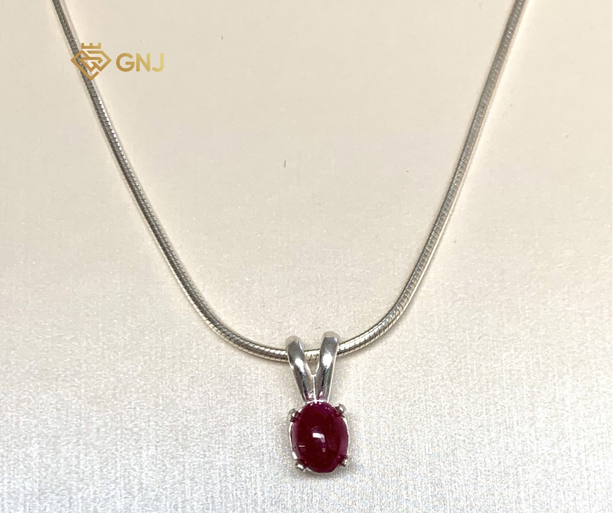 Mặt dây chuyền bạc 925 đính đá Ruby thiên nhiên Lục Yên
