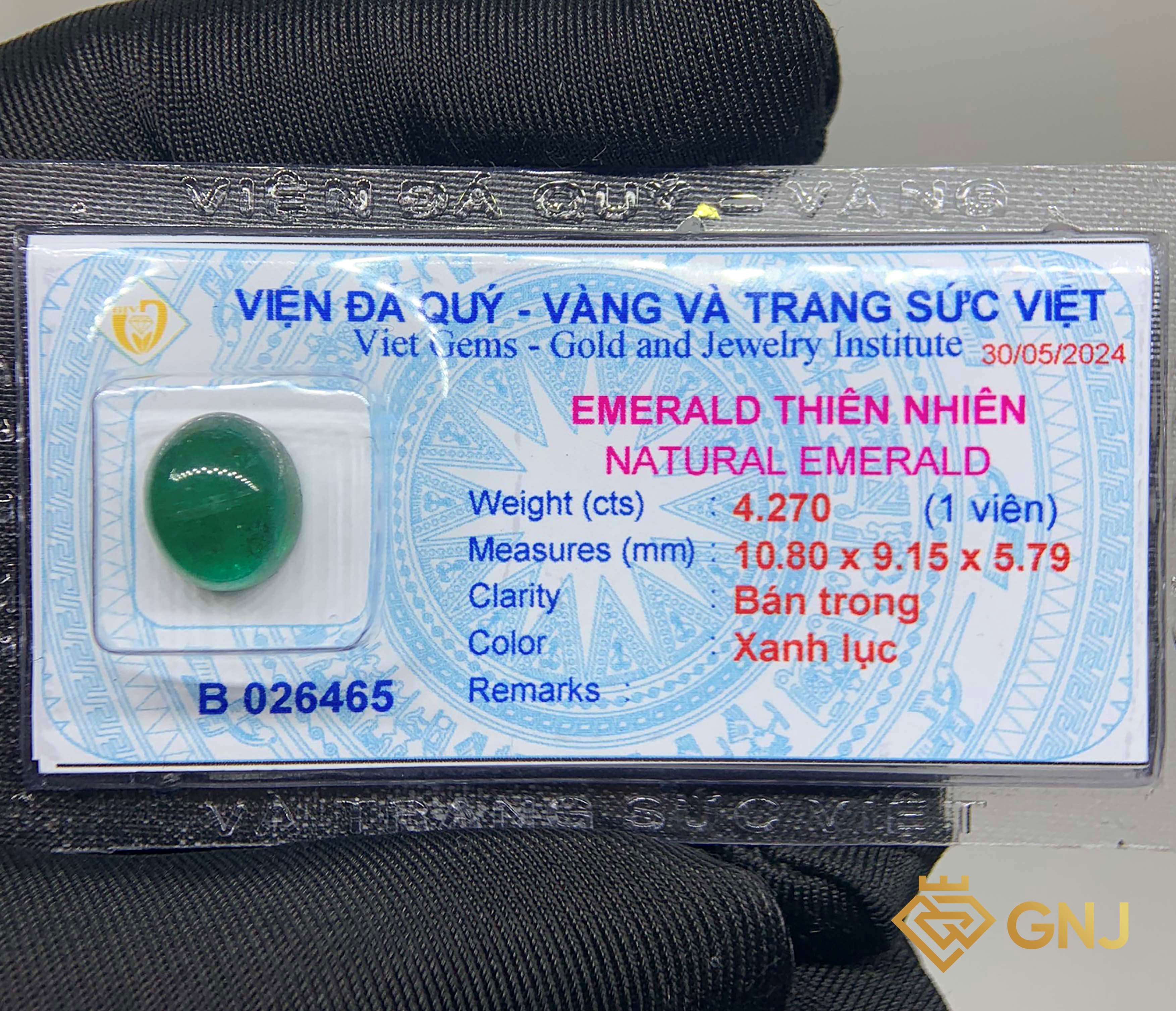 Viên Đá Ngọc Lục Bảo Tự Nhiên 4.27ct — Cabochon — mặt trước, đá quý tự nhiên có kiểm định GNJ