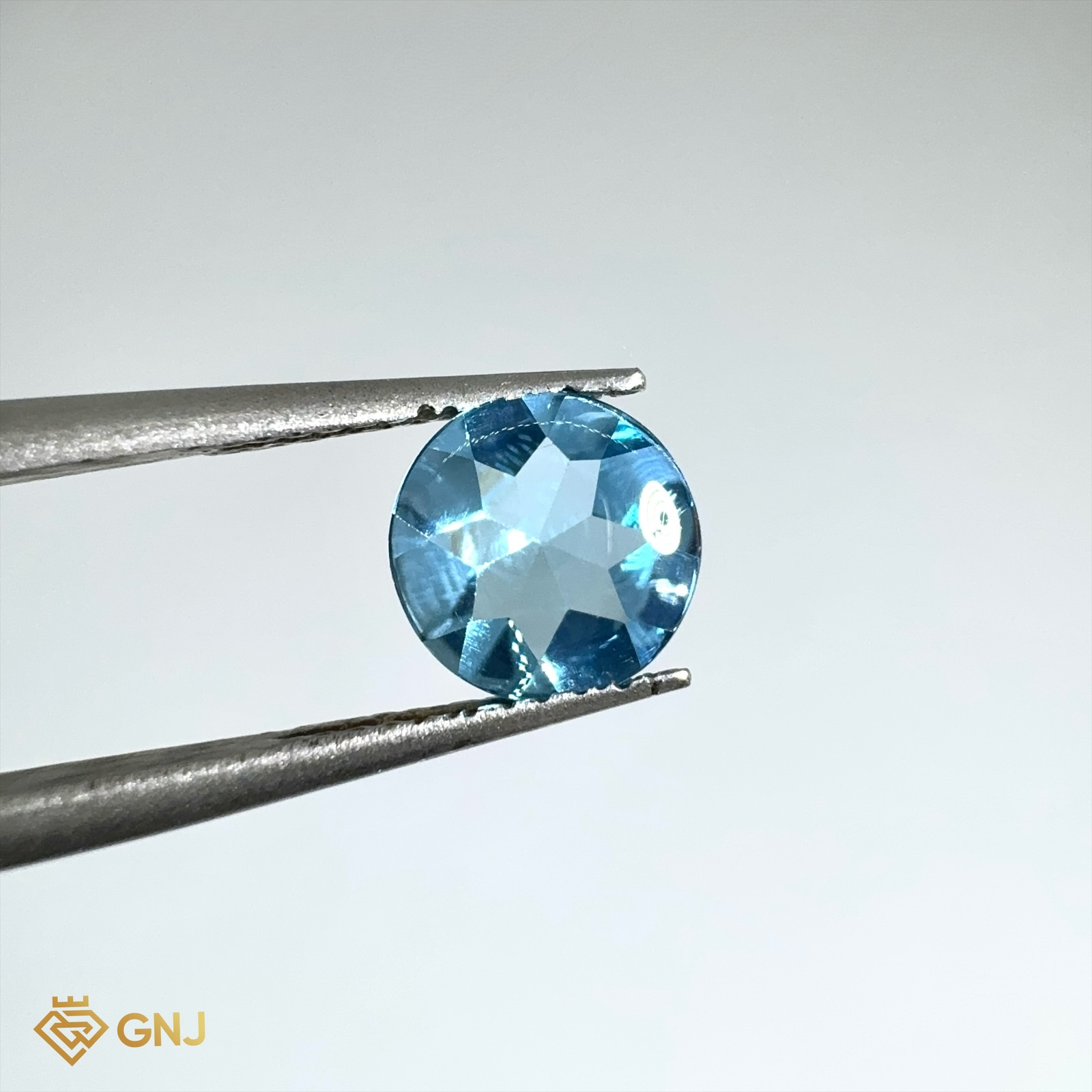 Đá Topaz Xanh Tự Nhiên Xanh Dương 1.2ct — mặt trước, đá quý tự nhiên có kiểm định GNJ