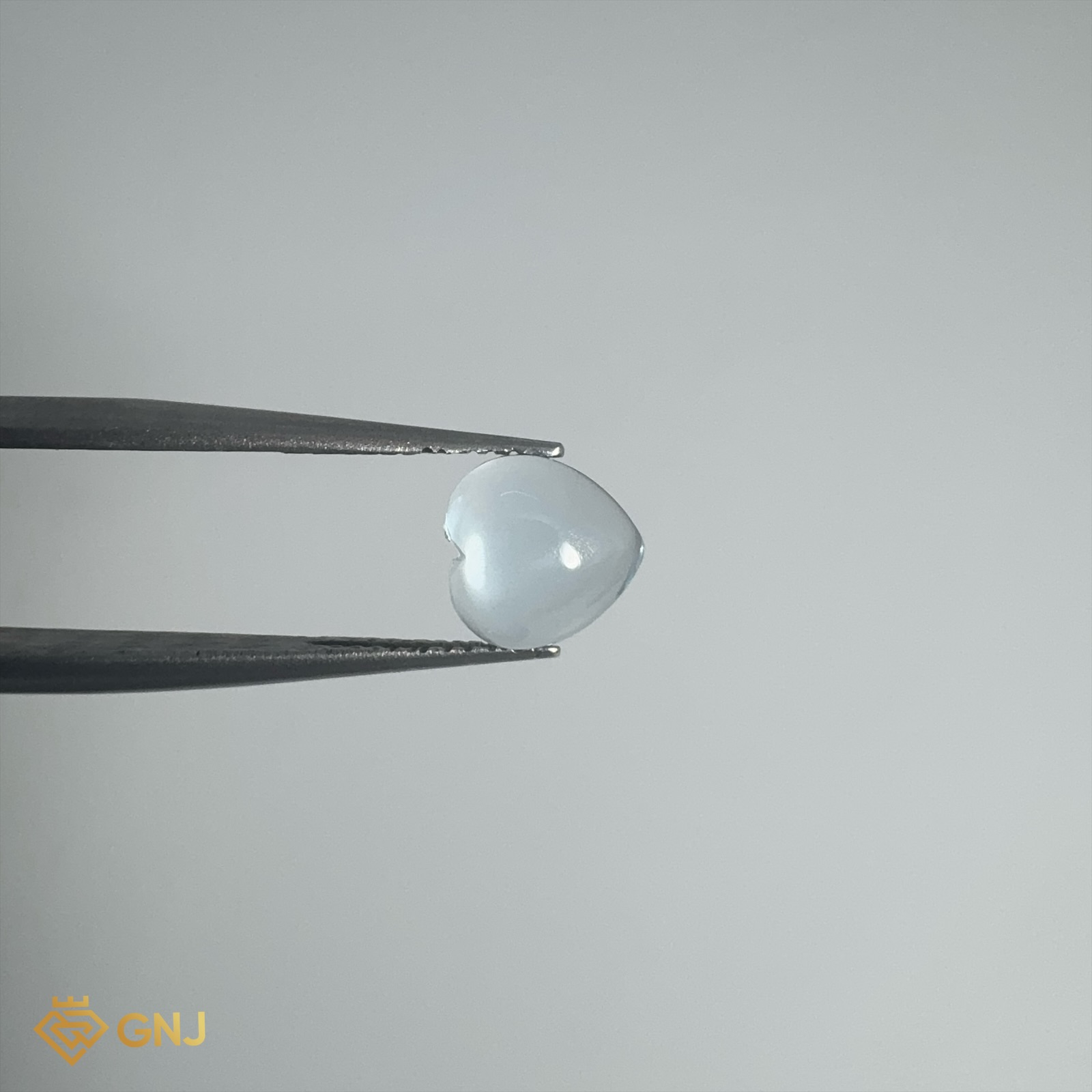 Đá Topaz Xanh Tự Nhiên Xanh Dương 1.45ct — mặt trước, đá quý tự nhiên có kiểm định GNJ