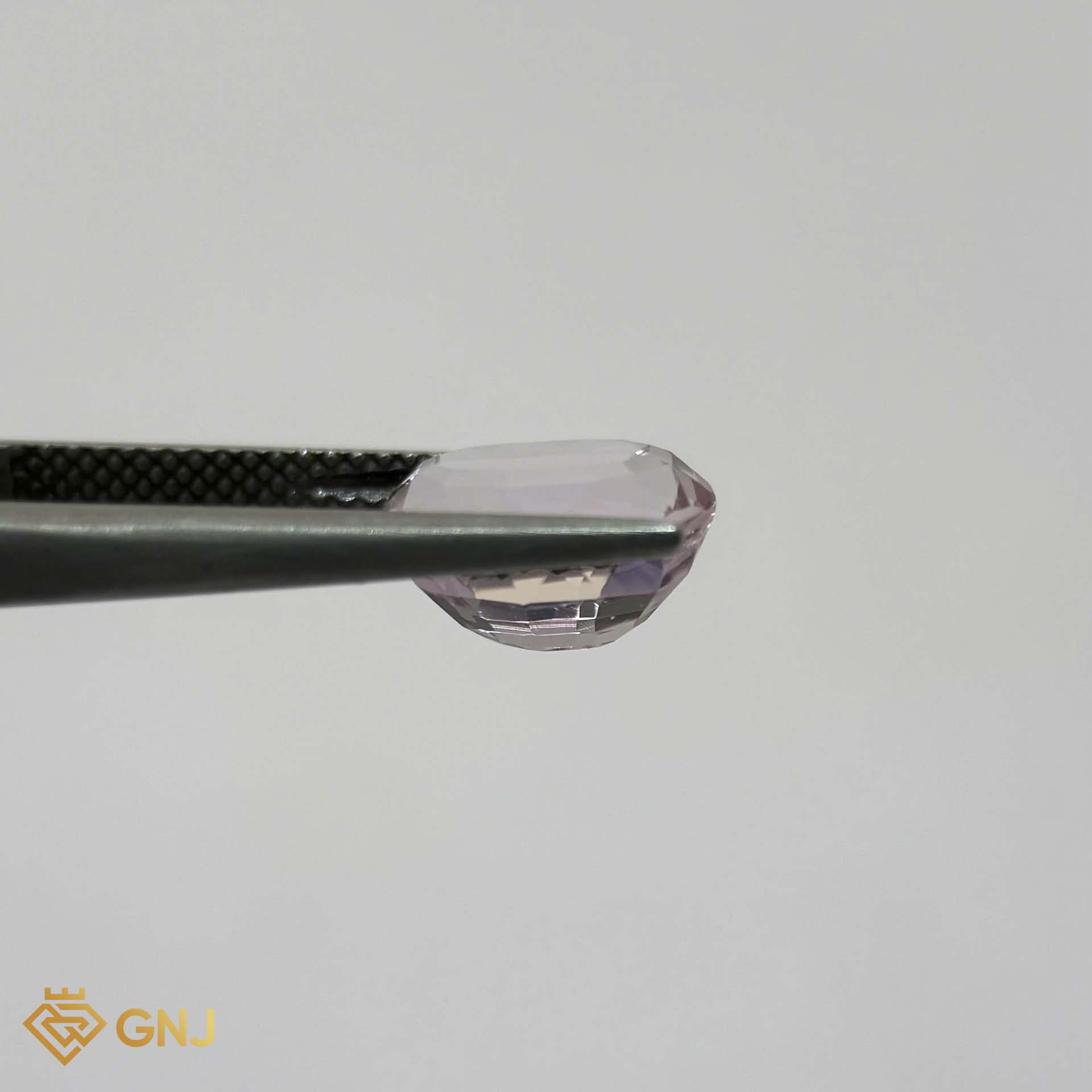 Đá Kunzite tự nhiên