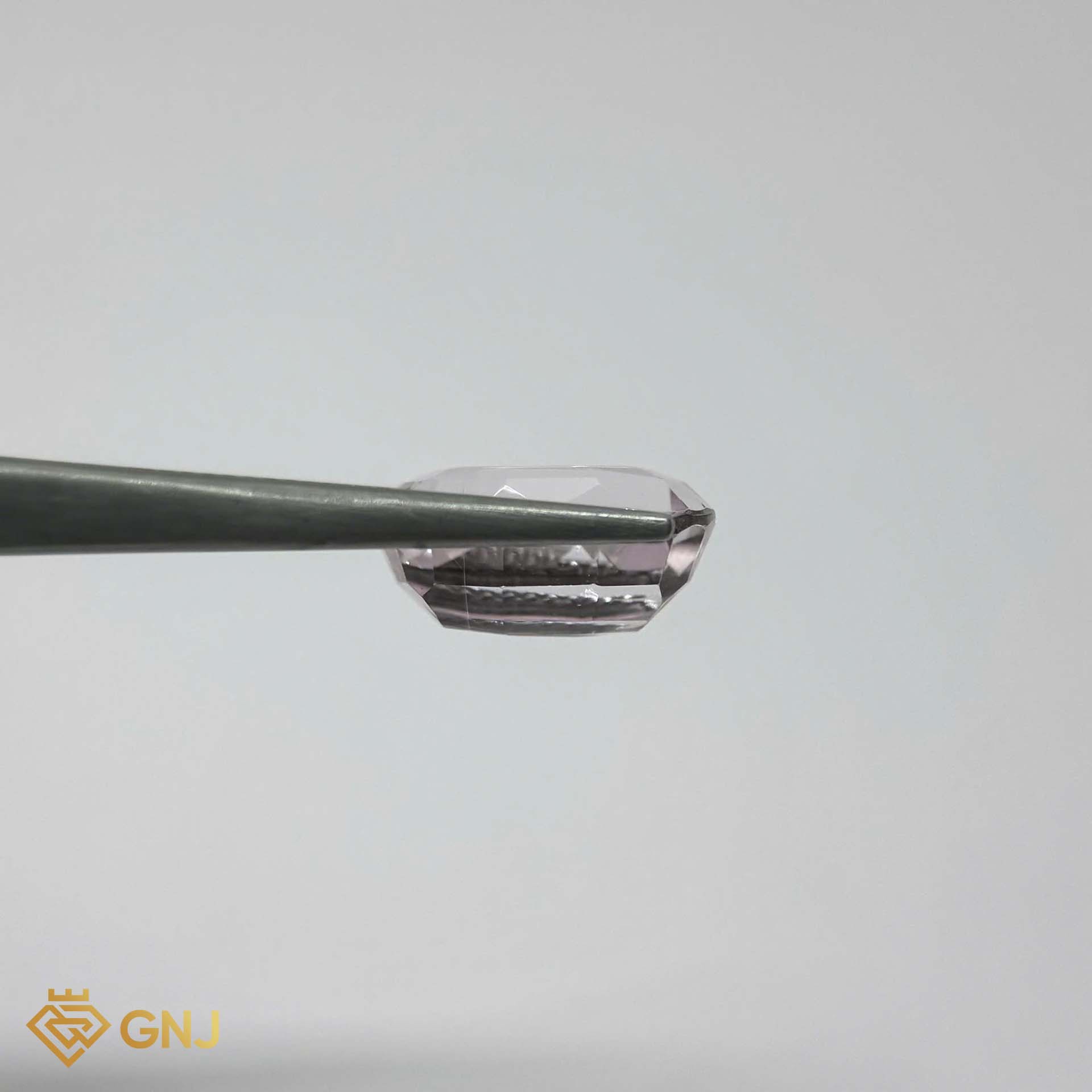 Đá Kunzite tự nhiên