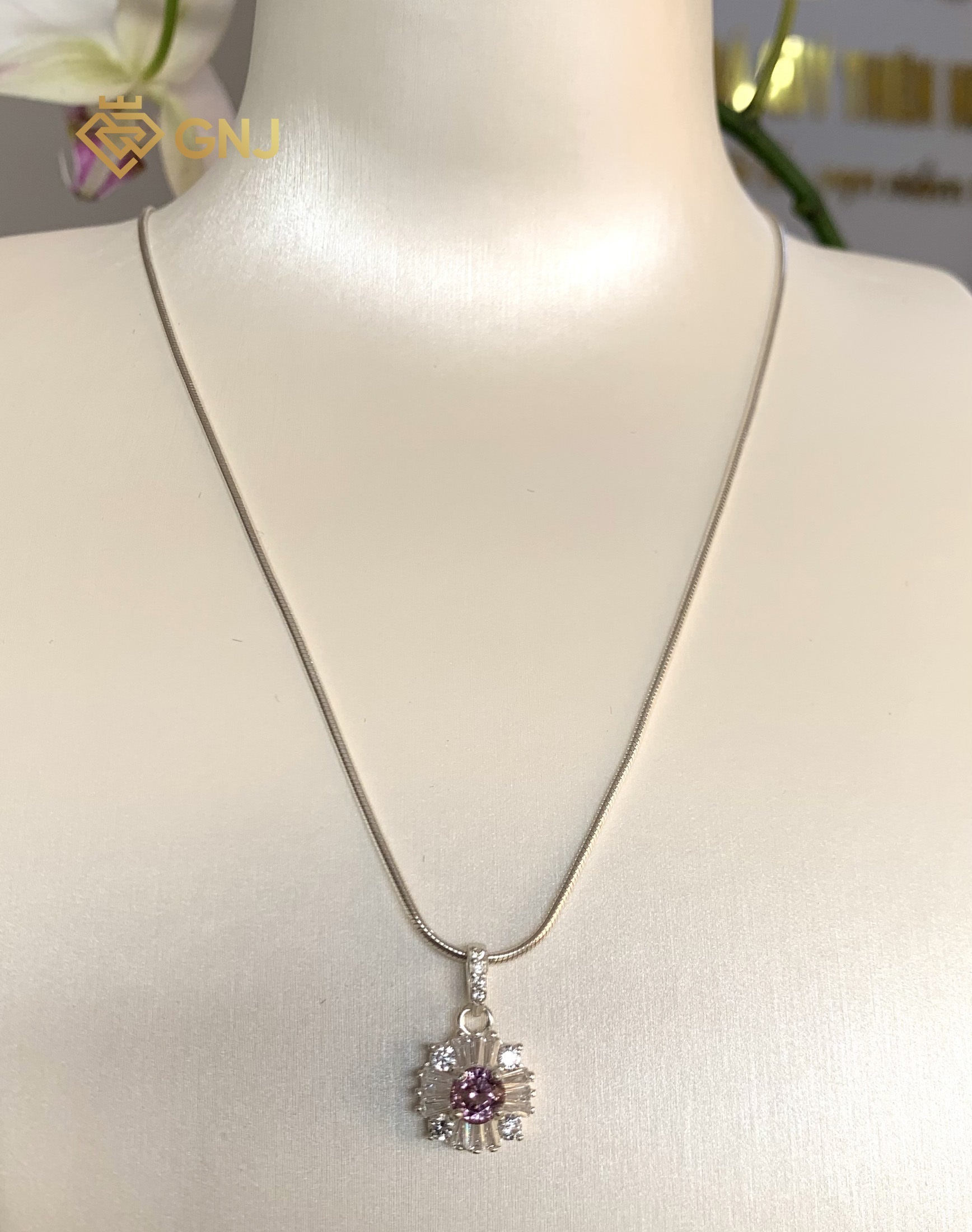 Mặt dây chuyền bạc 925 đính đá Spinel tím thiên nhiên