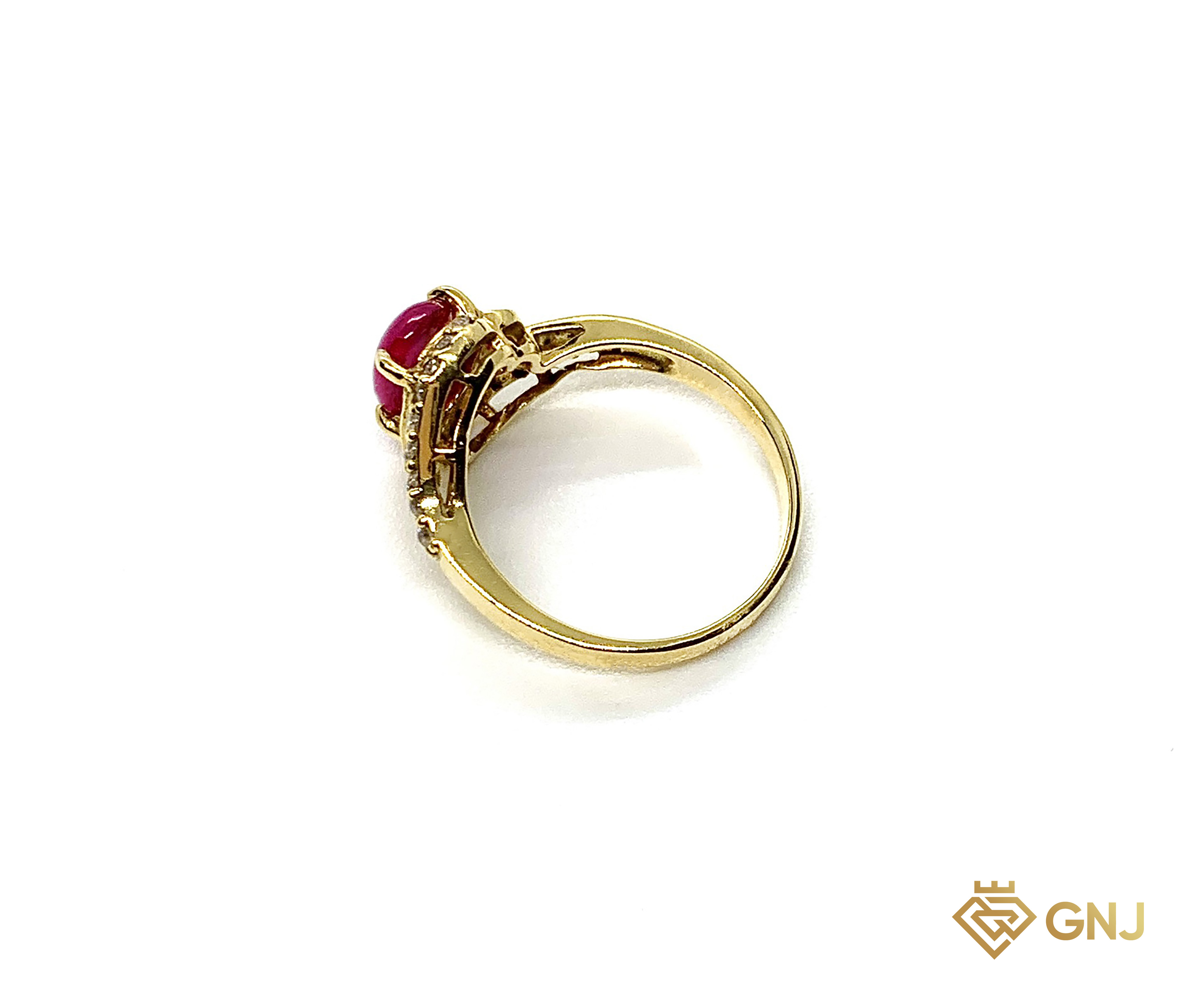 Nhẫn vàng nữ đá ruby tự nhiên Lục Yên- Yên Bái sang trọng