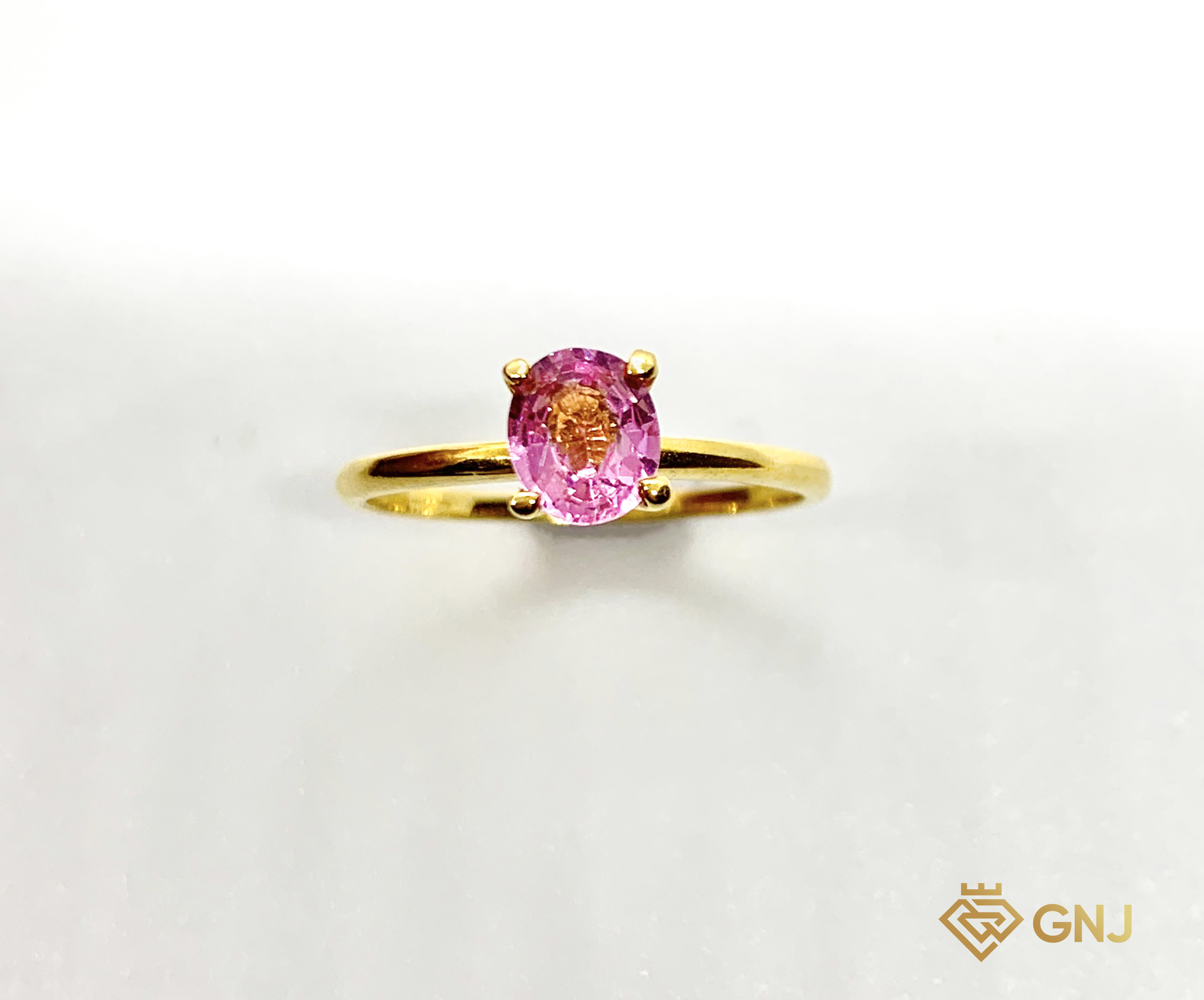 Nhẫn nữ đá Spinel hồng tự nhiên