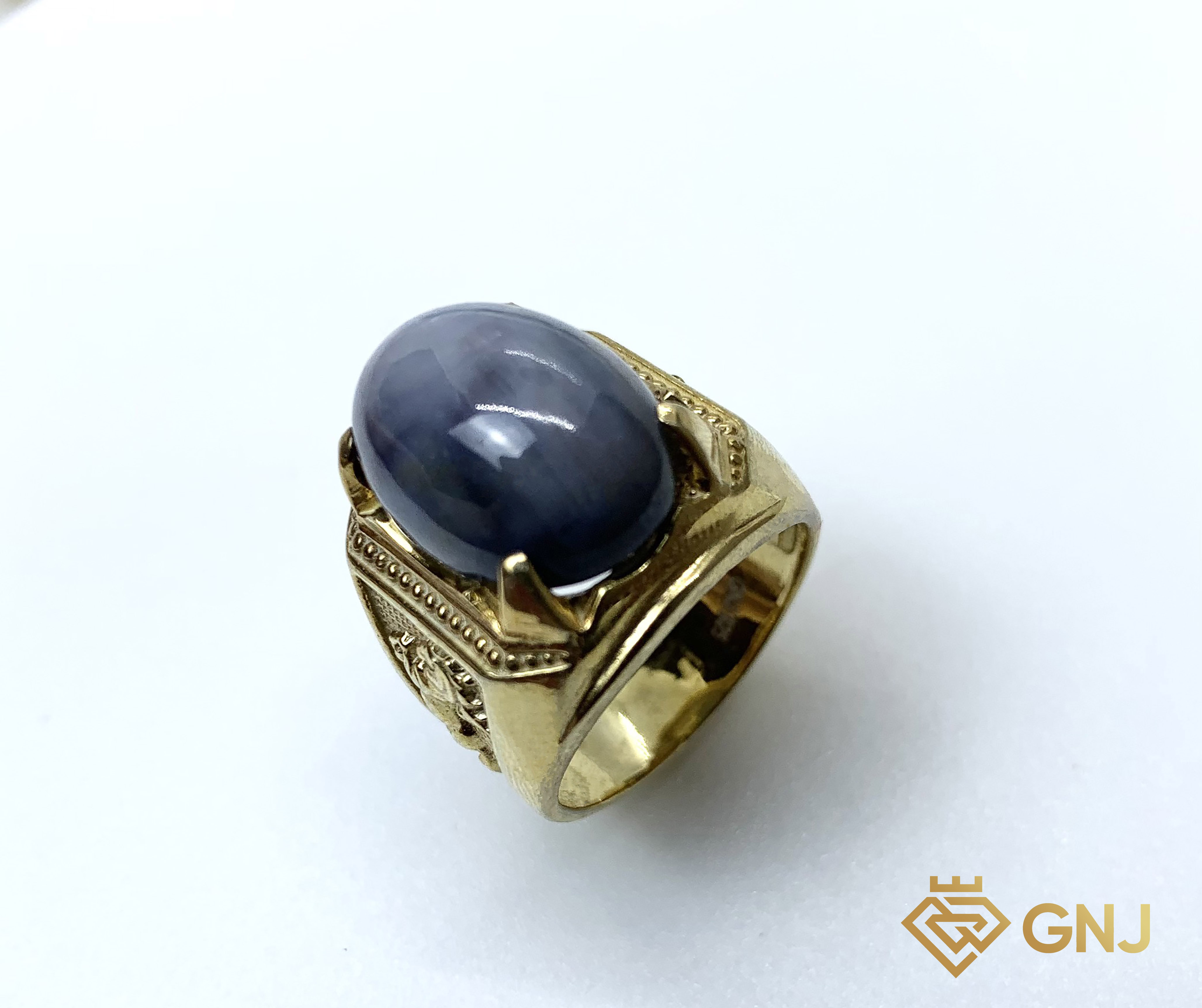 Nhẫn bạc cao cấp đính đá Sapphire xám sao tự nhiên.