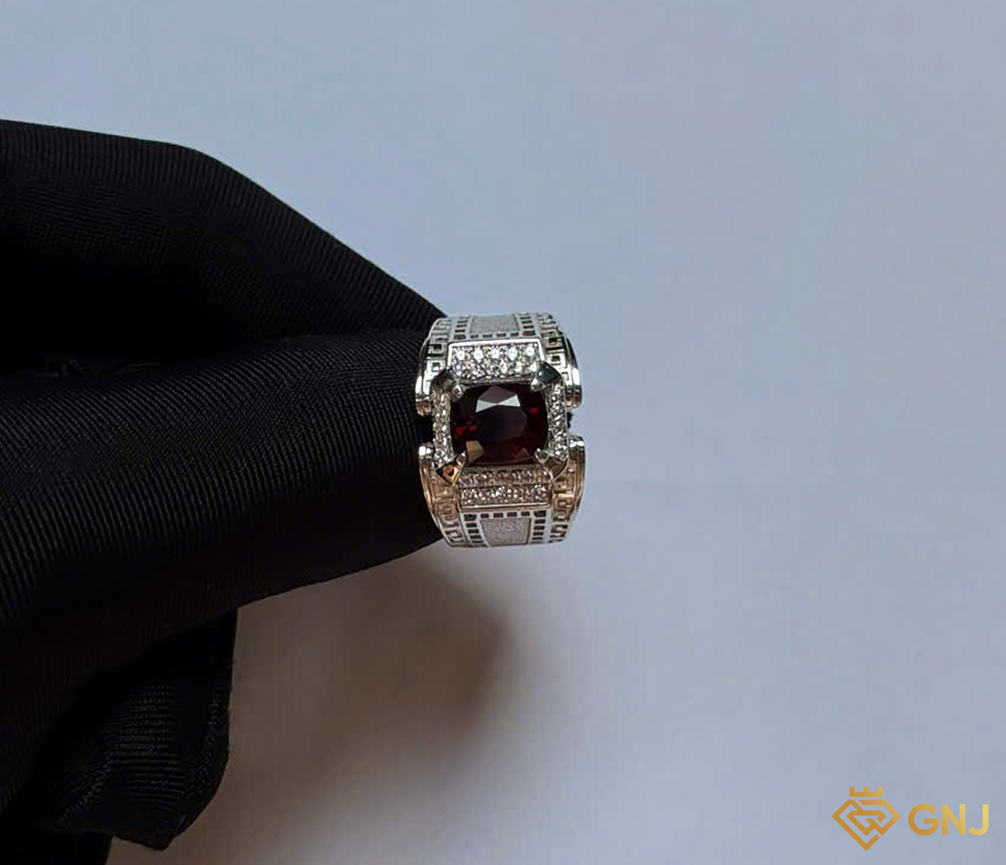 Nhẫn bạc xi vàng trắng đính đá Garnet tự nhiên